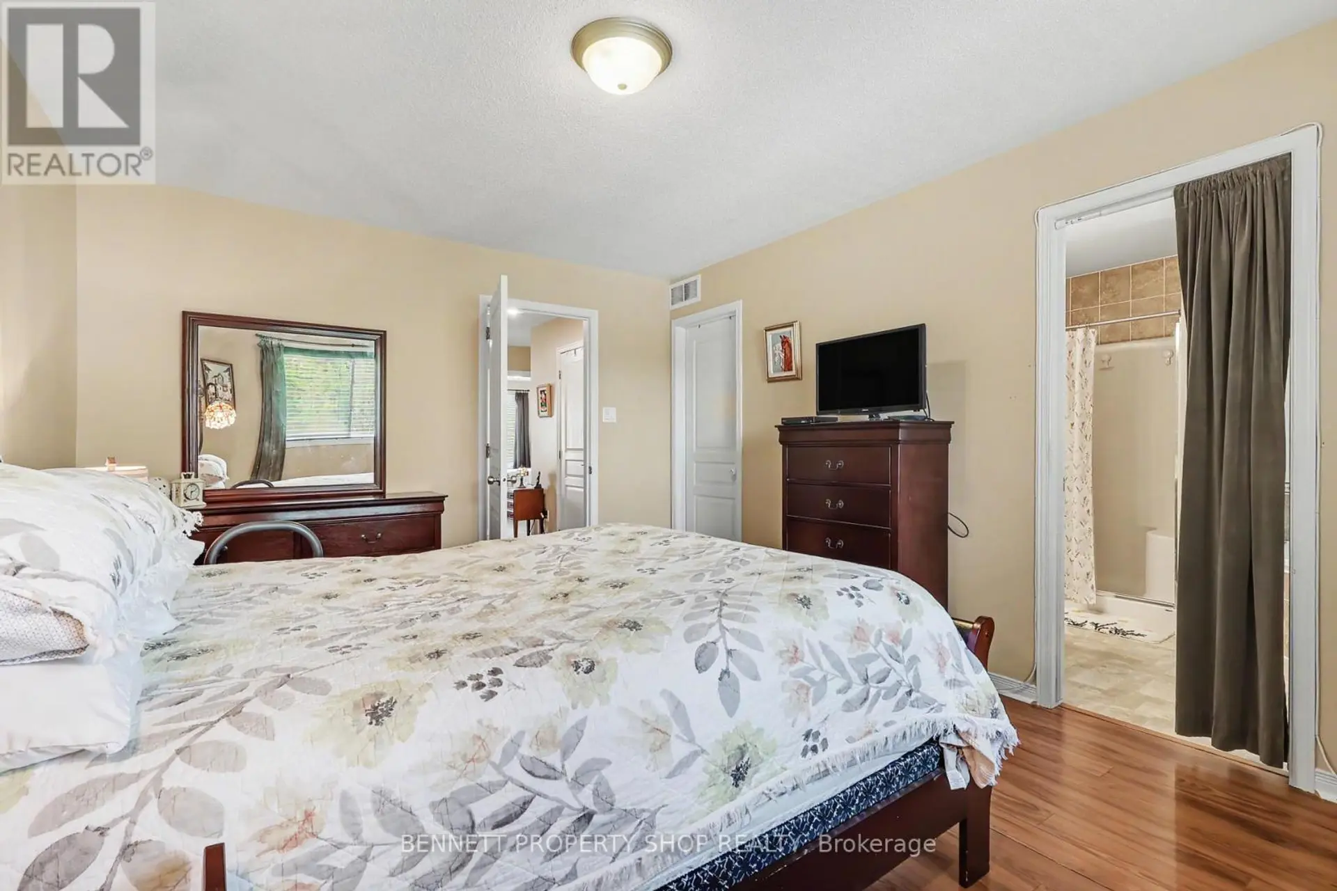 183 DESTINY PRIVATE - Image 9