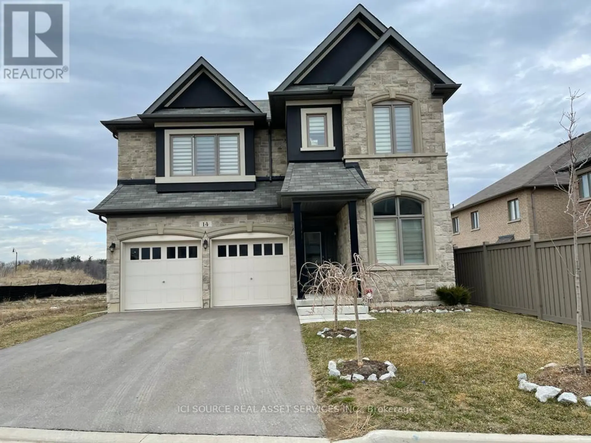 14 BOUNDARY CREEK PATH - Image 4