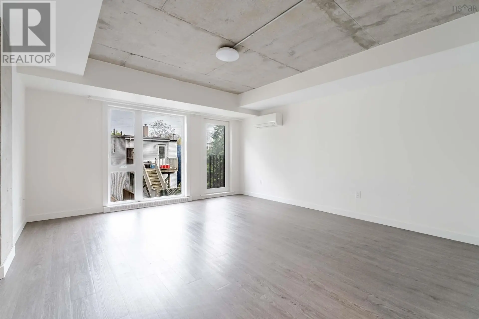 #210 5684 West Street - Image 6