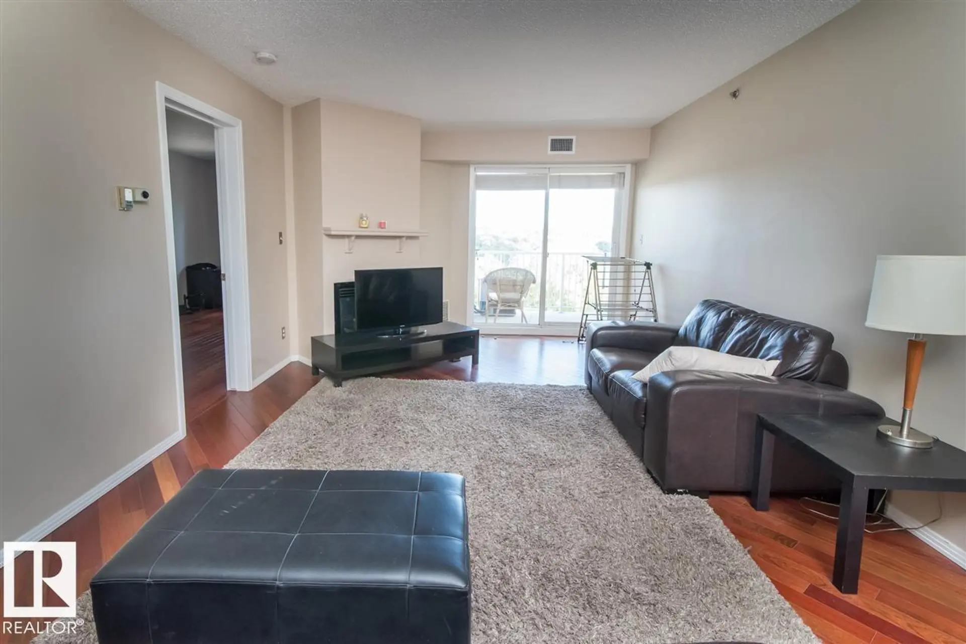#211 9640 105 ST NW - Image 1