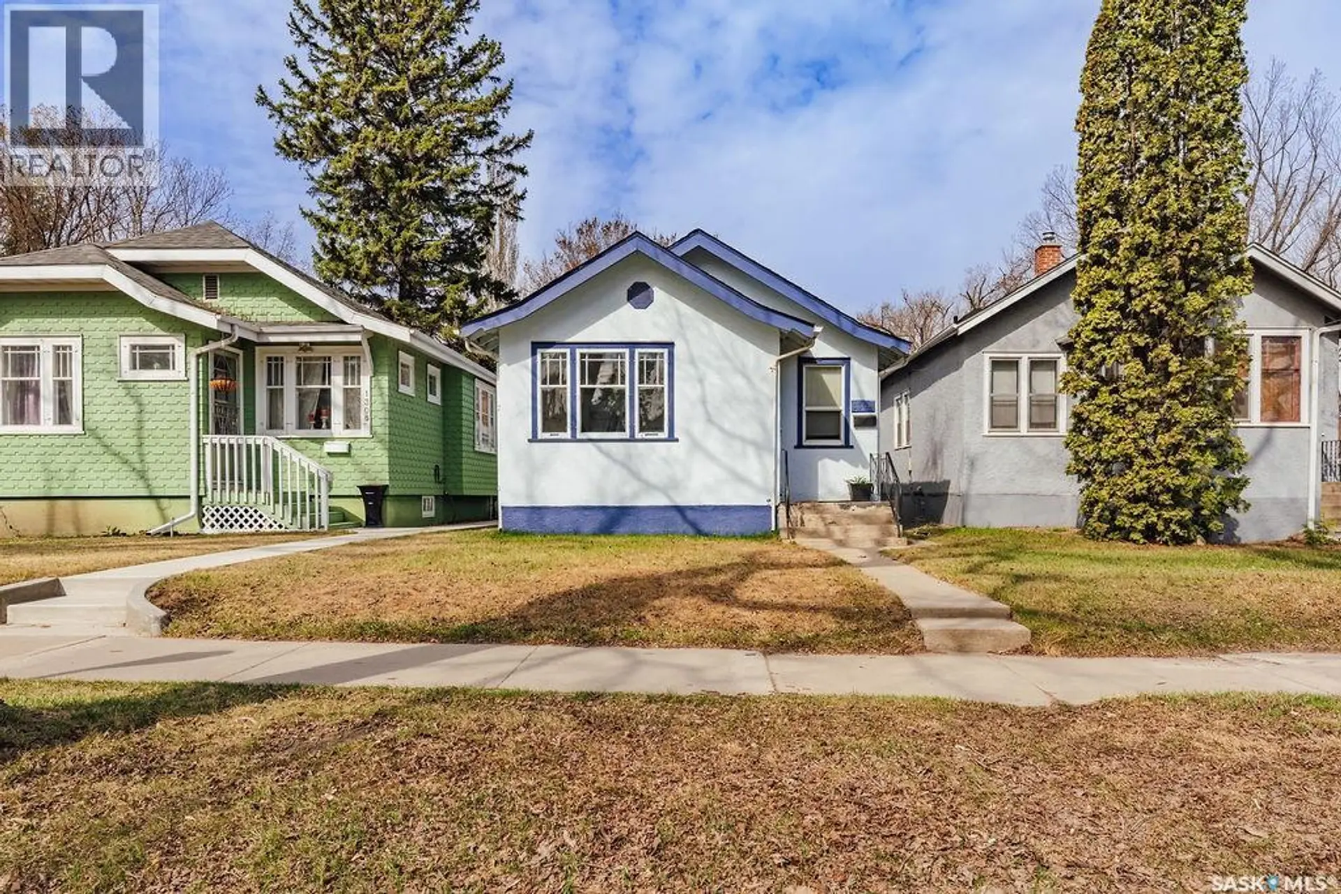 1304 Broadway AVENUE - Image 1