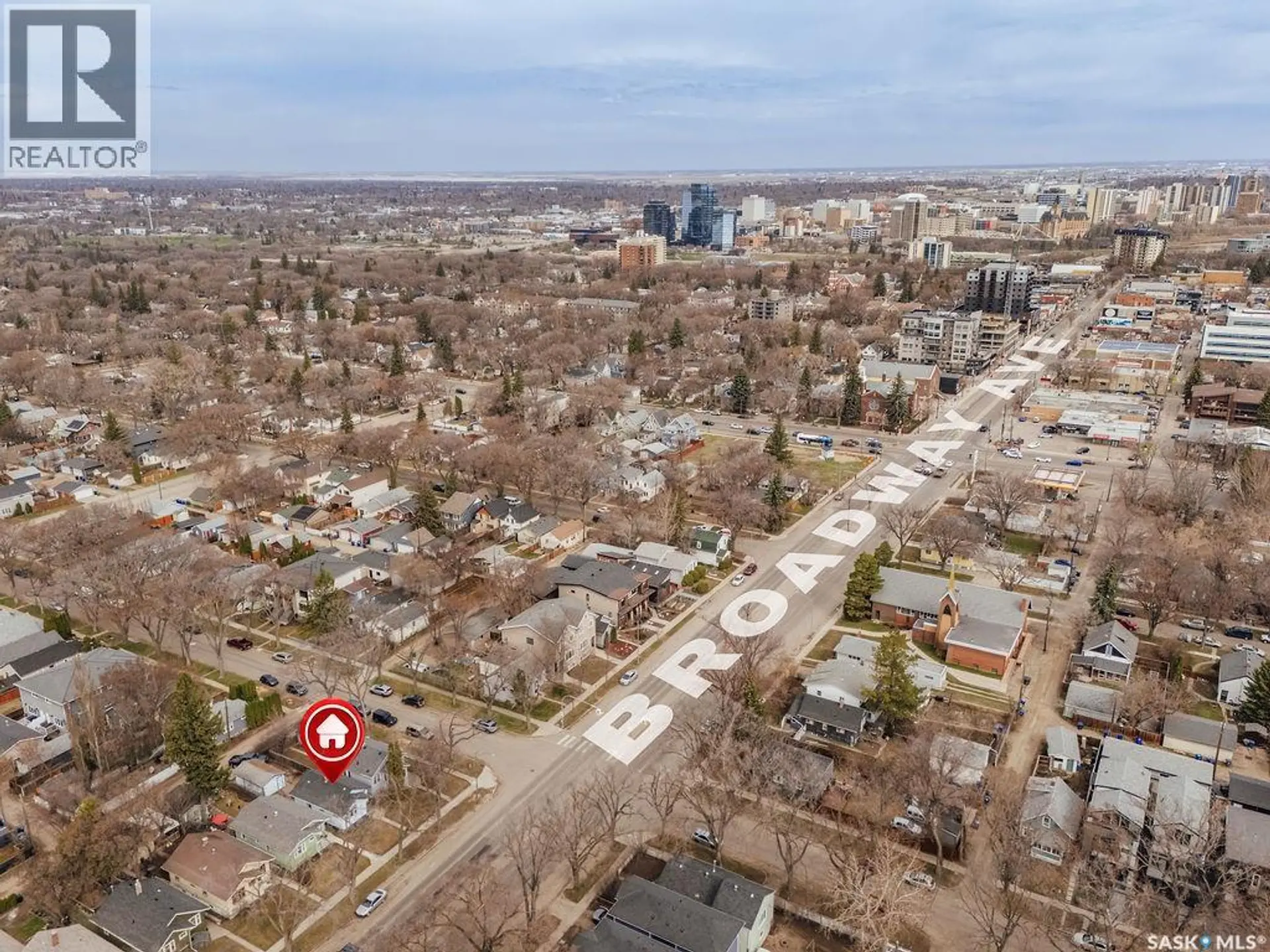 1304 Broadway AVENUE - Image 2