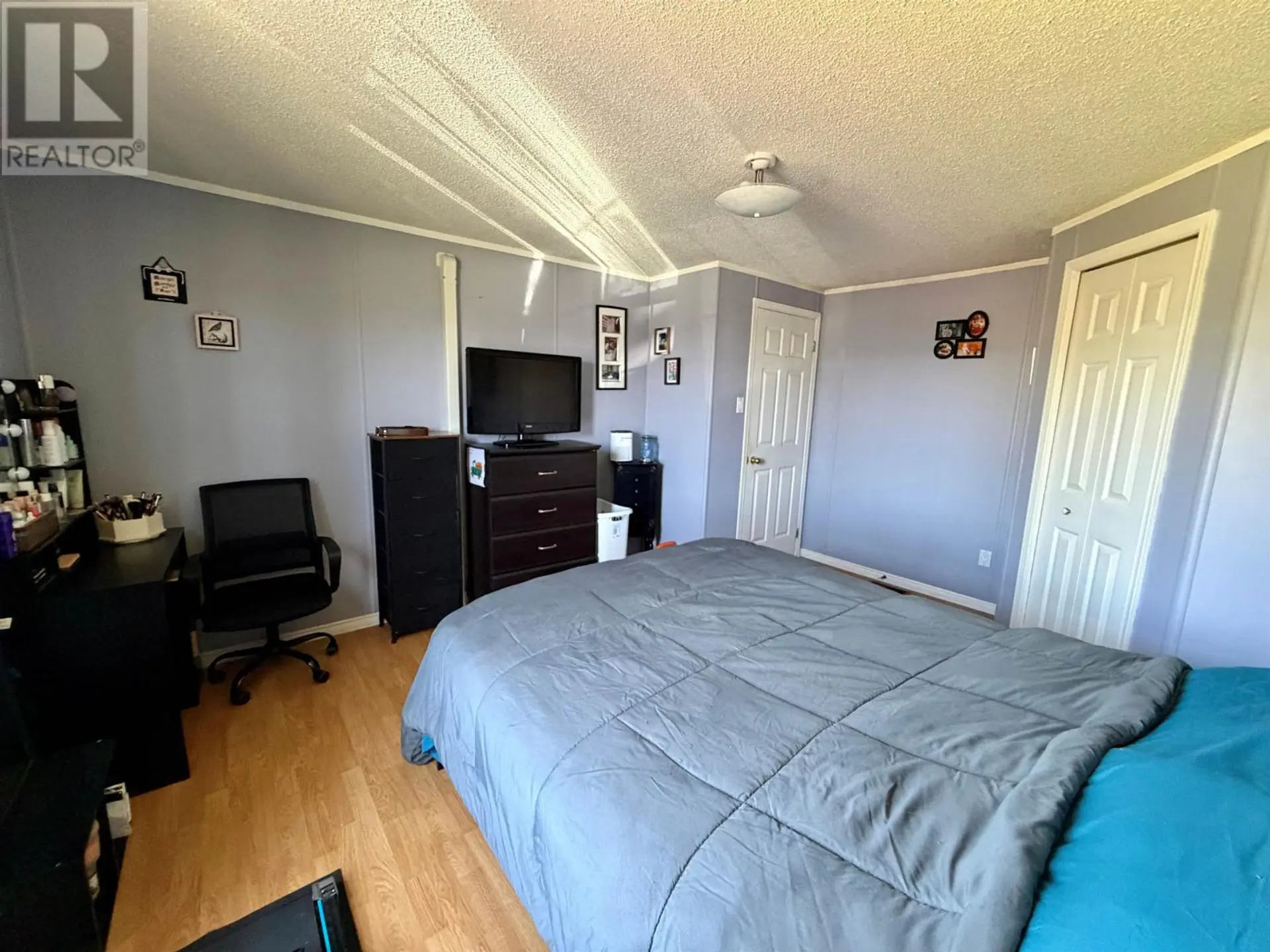56 Buell Road - Image 8