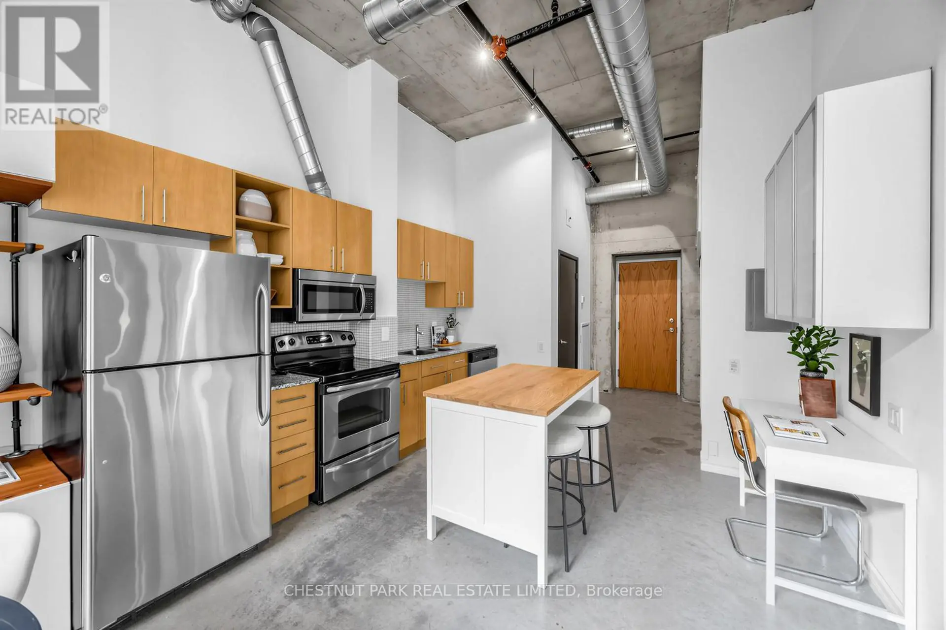 #301 363 SORAUREN AVENUE - Image 8