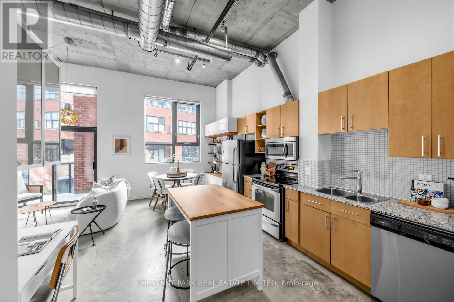 #301 363 SORAUREN AVENUE - Image 9