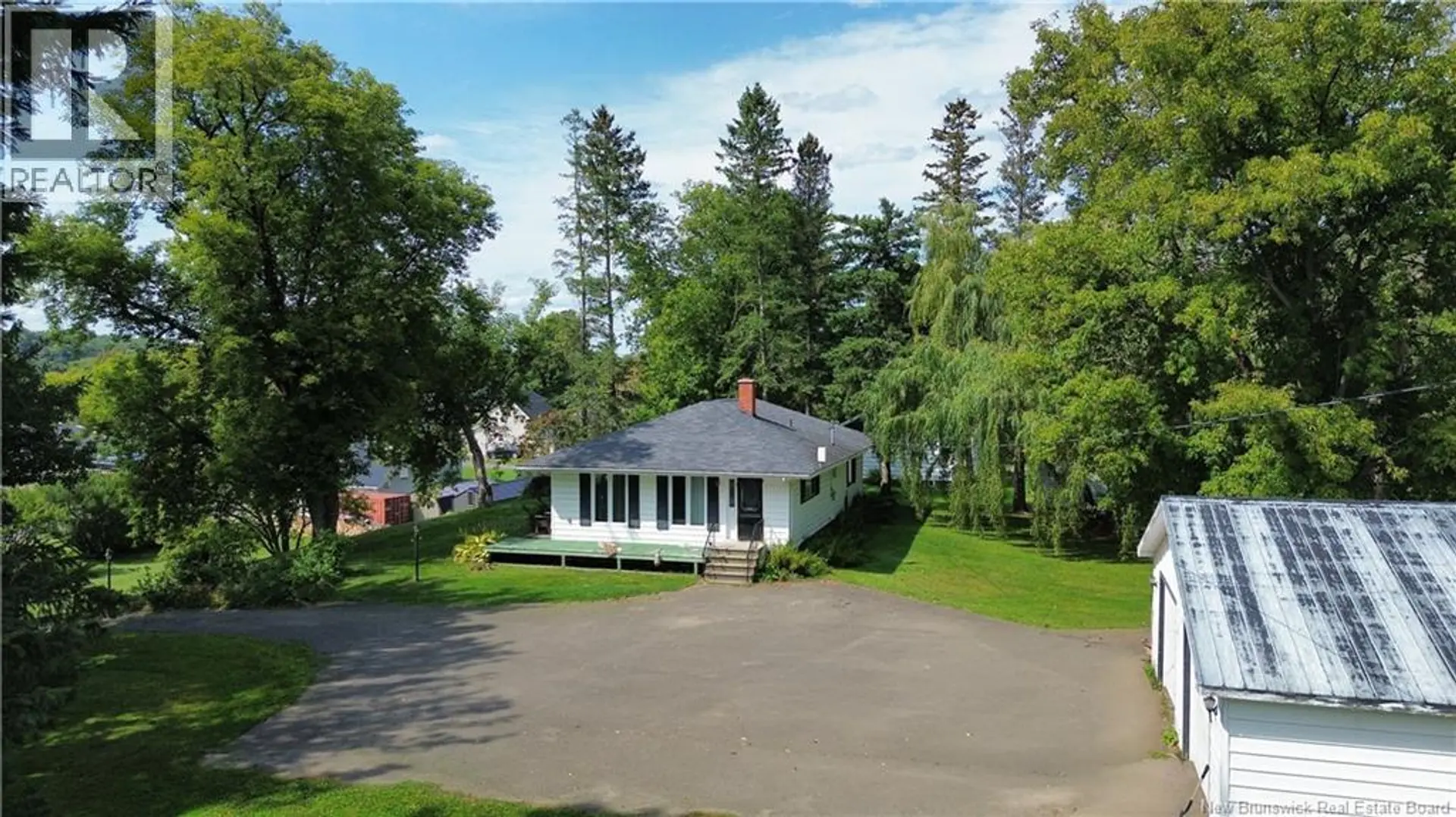 138 School Street - Image 11
