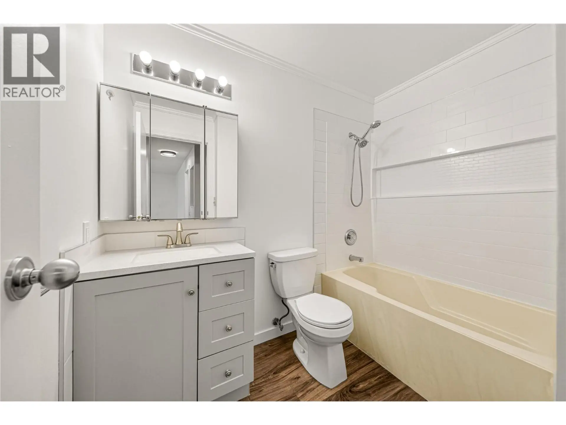 #301B 1299 Ponderosa Drive - Image 10