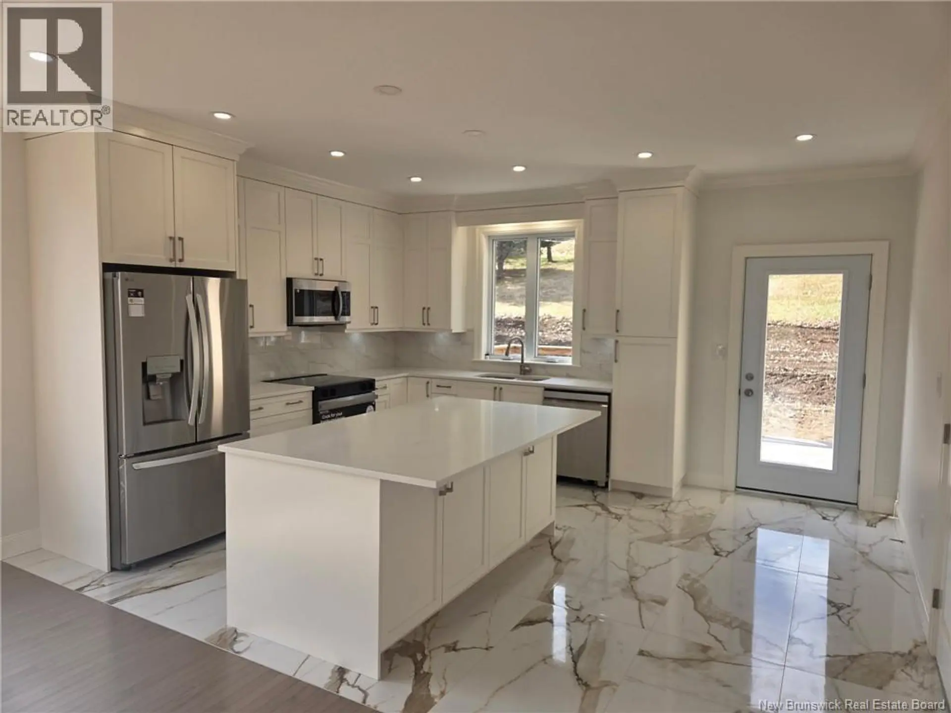 16 Mayflower Street - Image 4