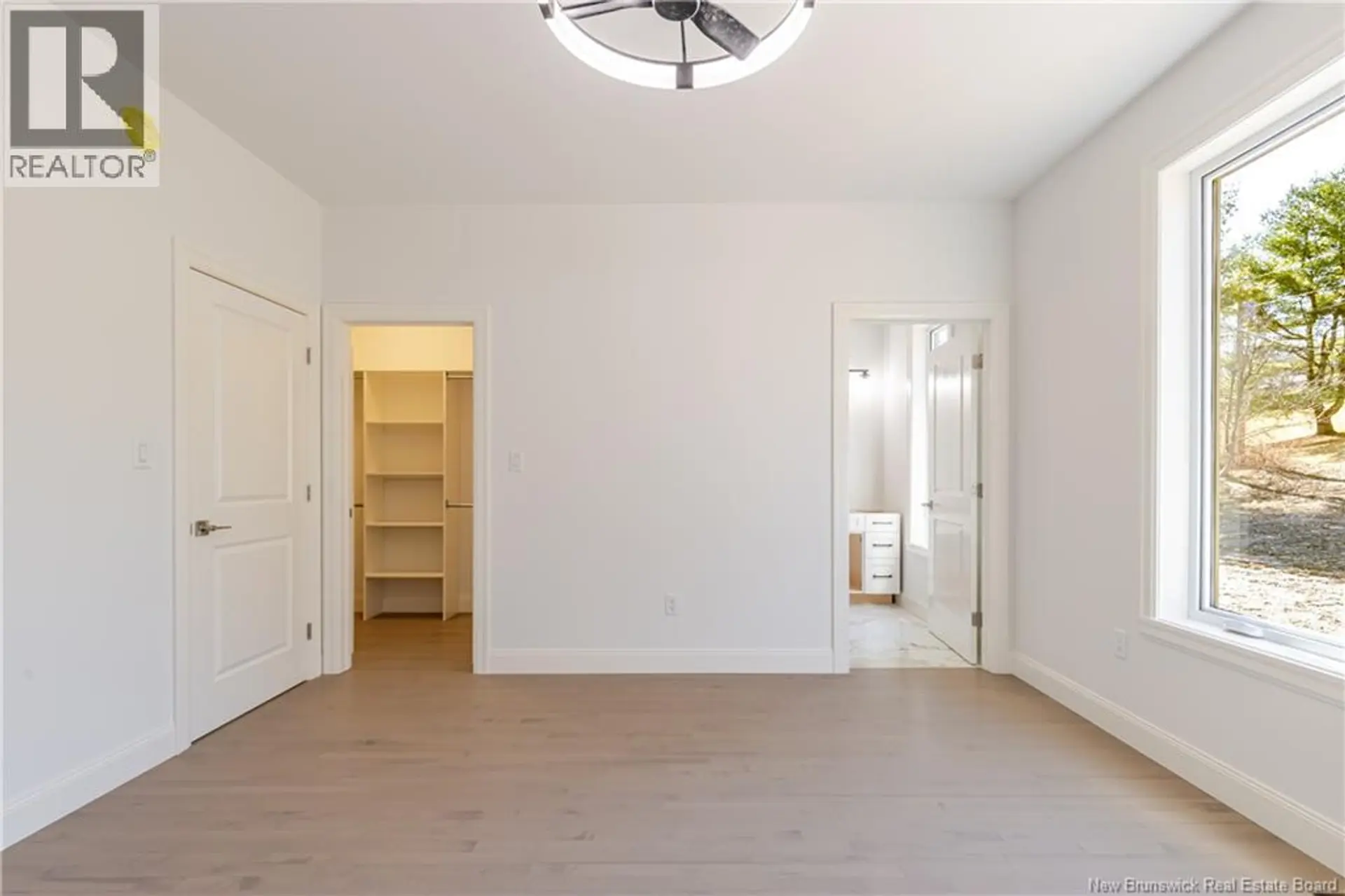 16 Mayflower Street - Image 9