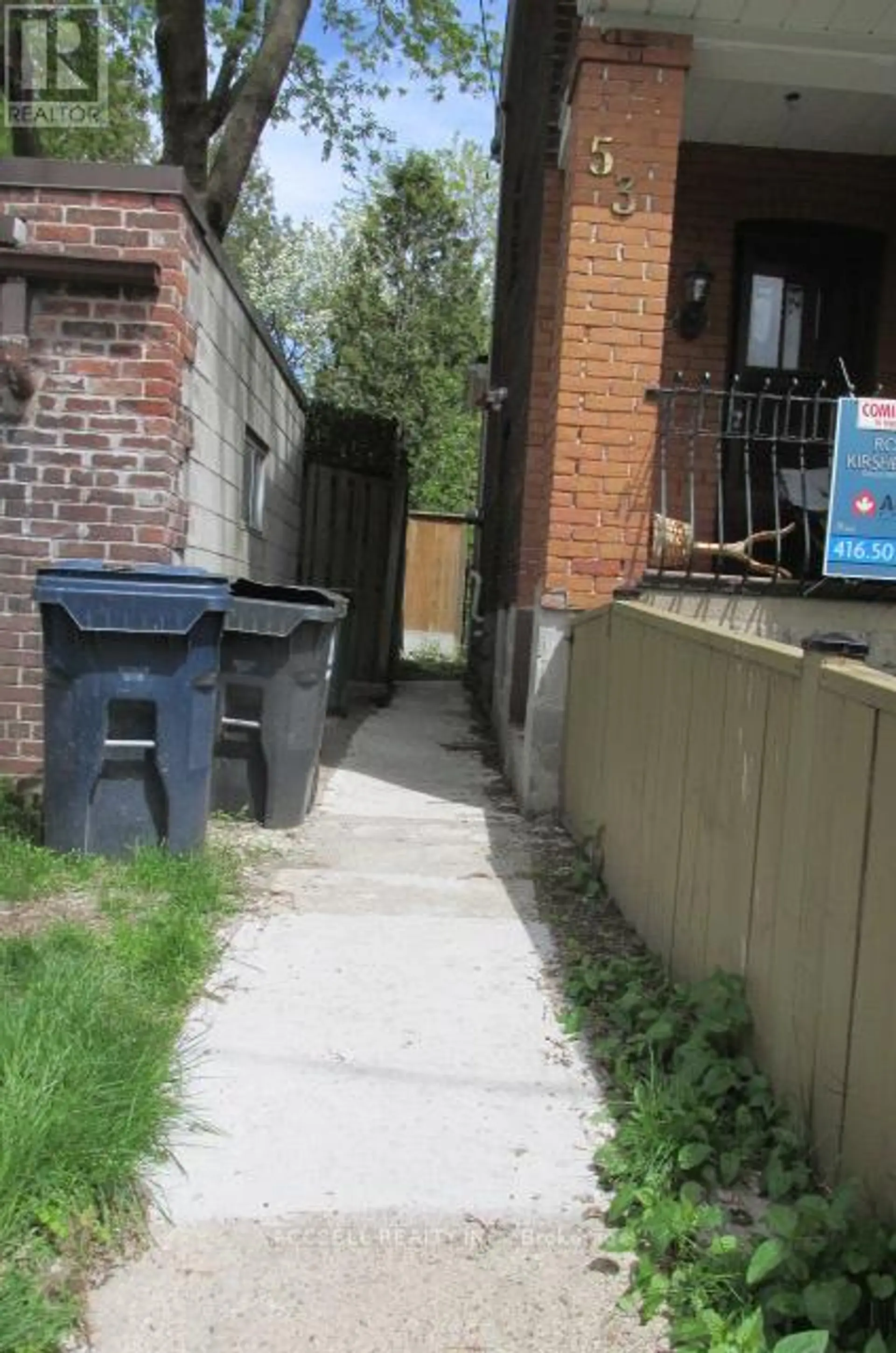 53 ARLINGTON AVENUE N - Image 18