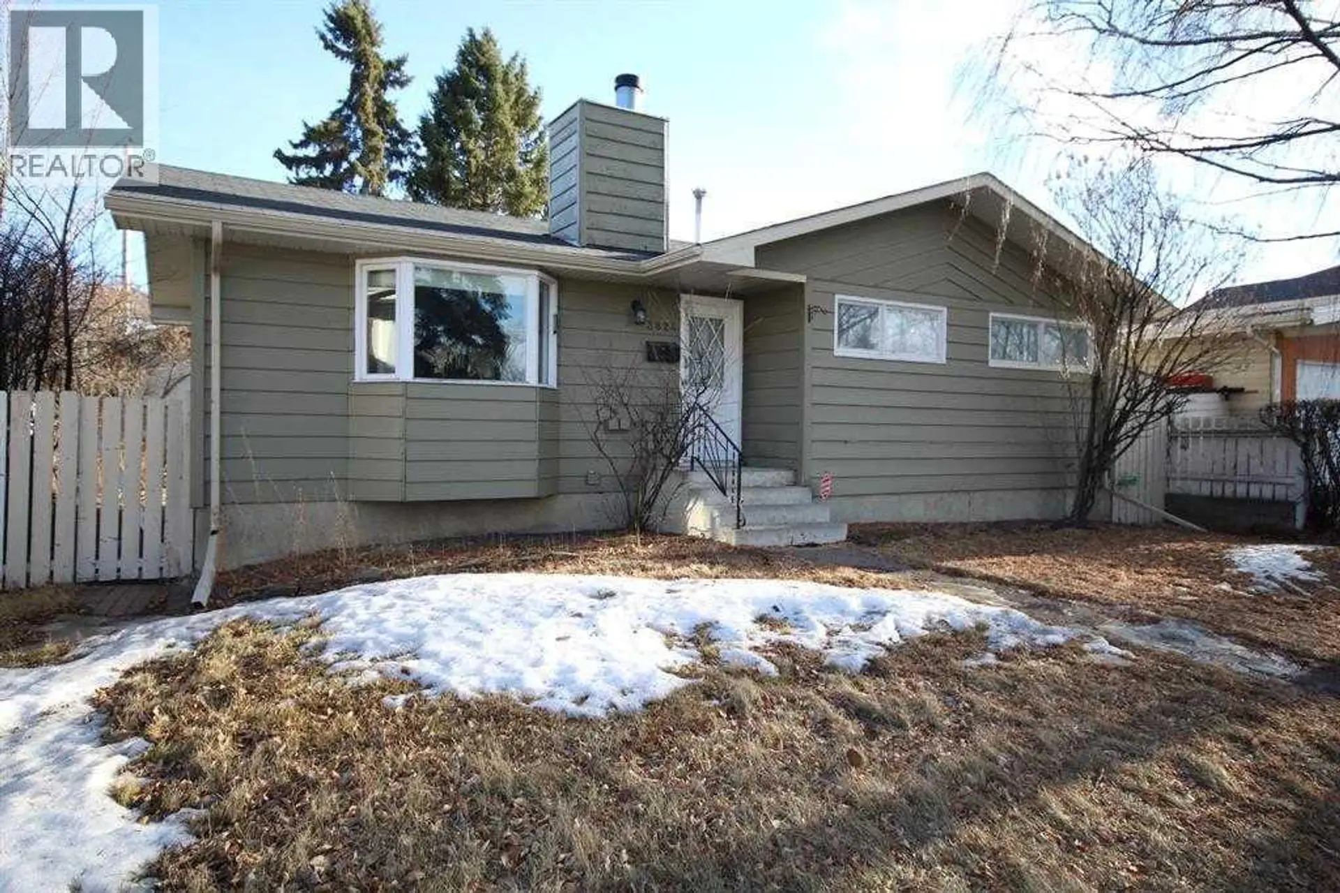 3824 BRANTFORD Drive NW - Image 2