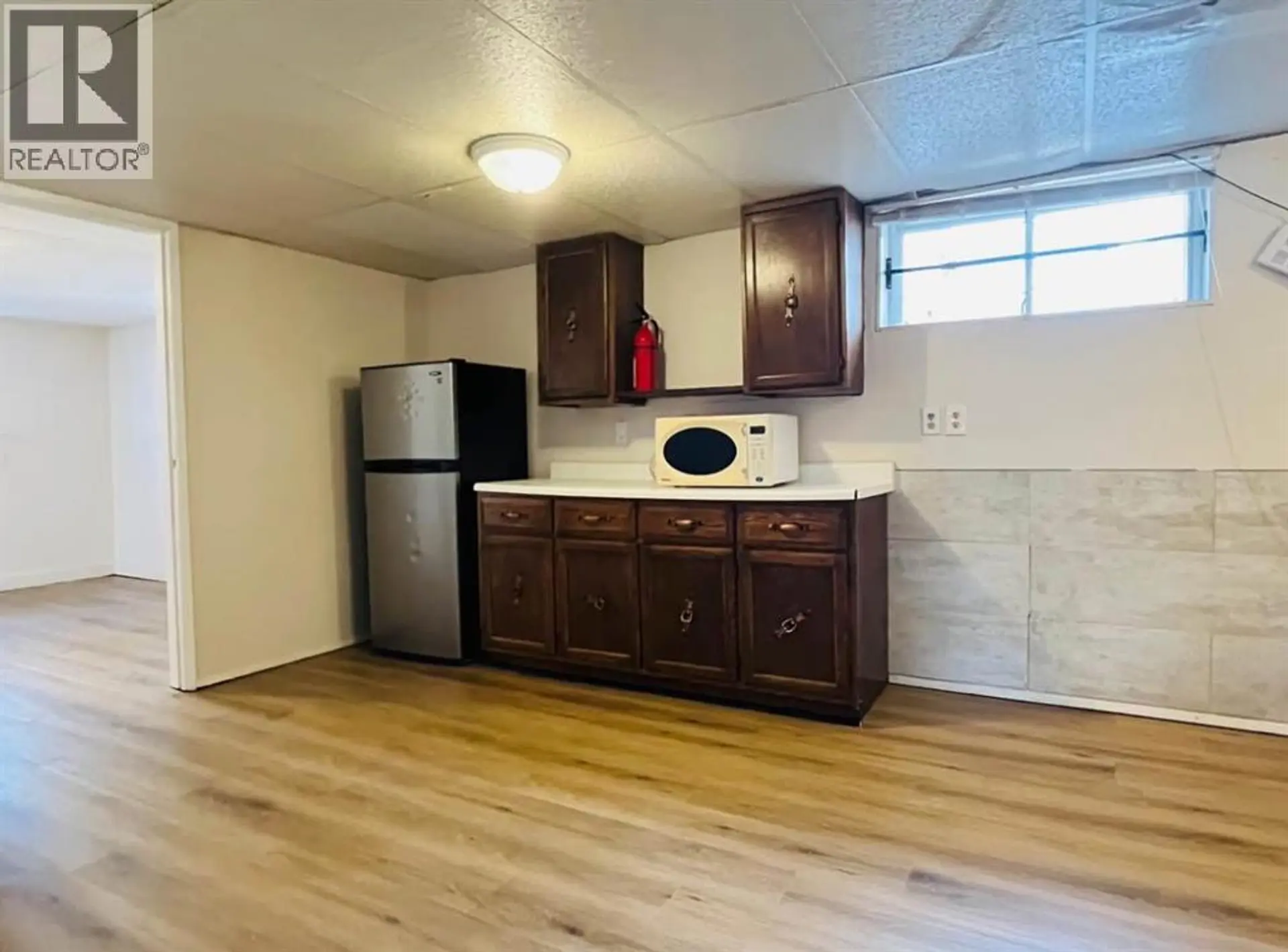 428 32 Avenue NW - Image 16
