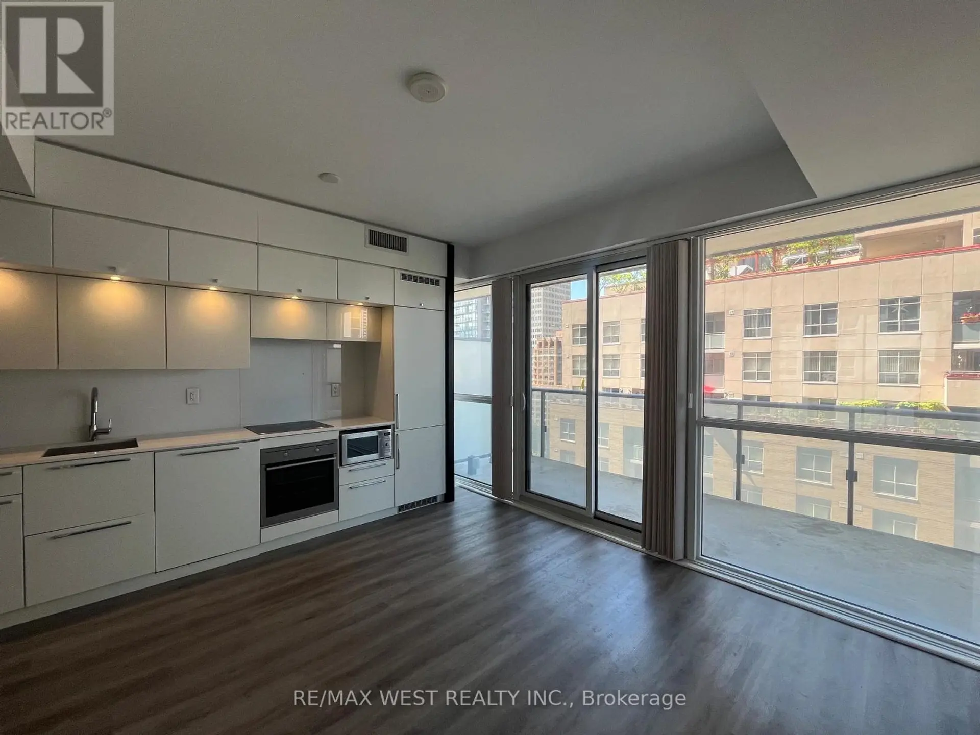 #1106 15 GRENVILLE STREET - Image 10