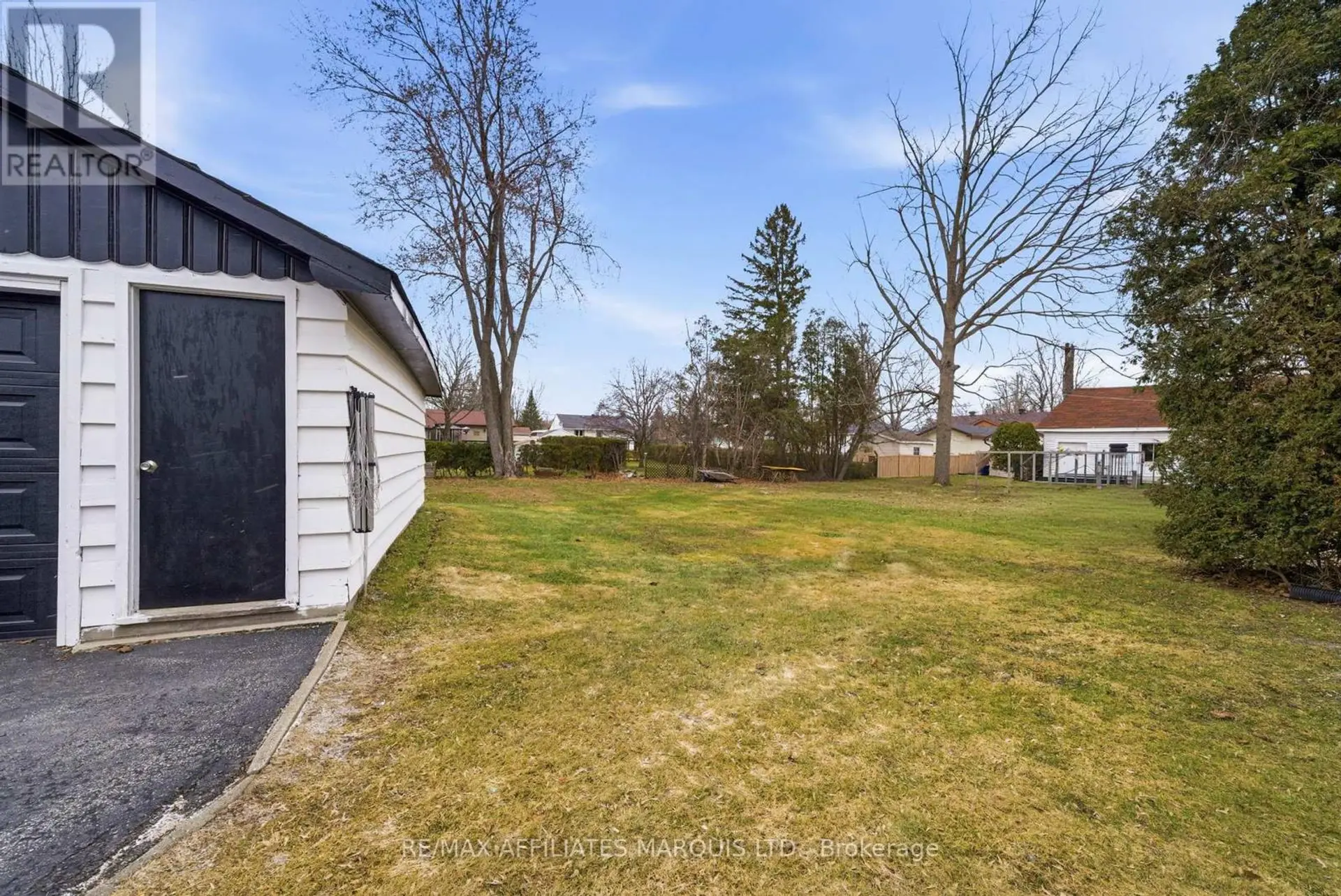 1205 OSBORNE AVENUE - Image 16