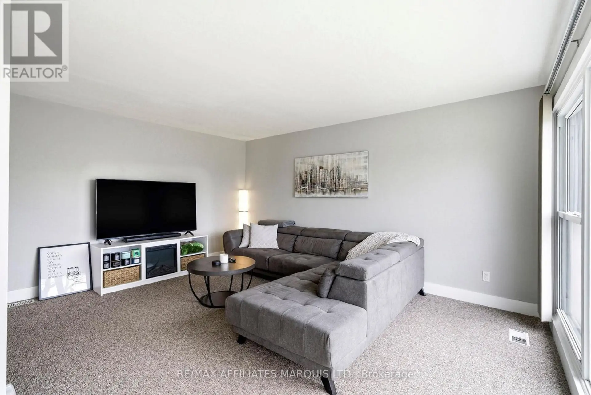 1205 OSBORNE AVENUE - Image 2