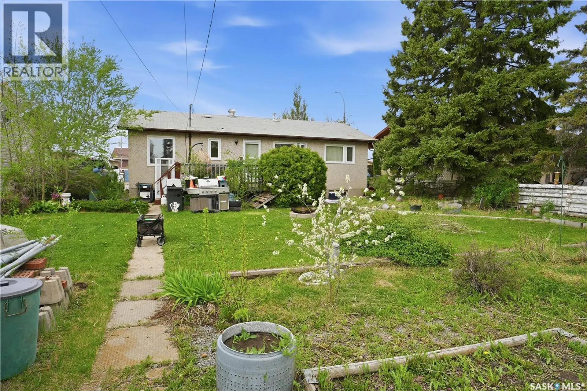 2106 101st CRESCENT - Image 19