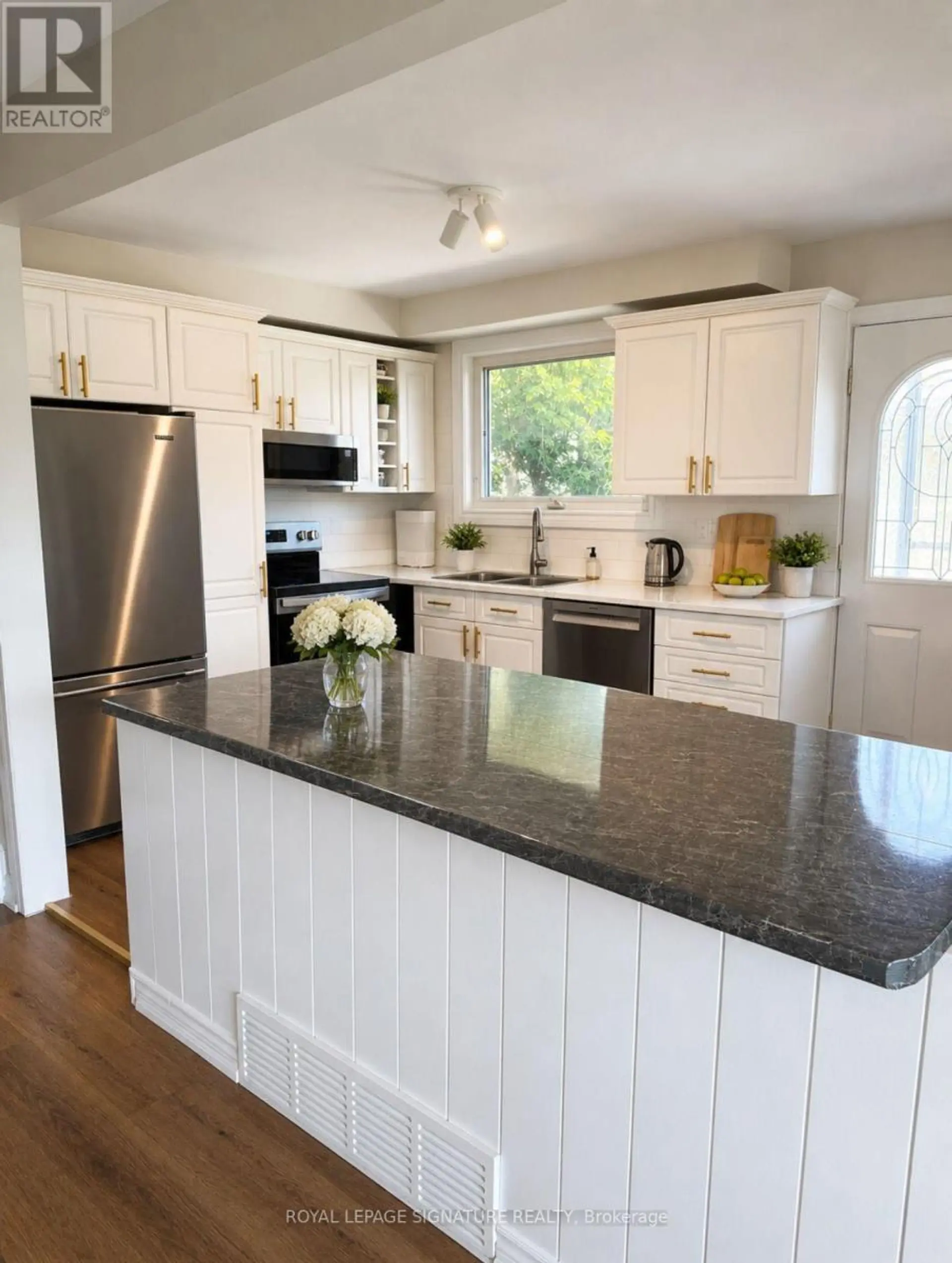 66 VICTOR BOULEVARD - Image 3