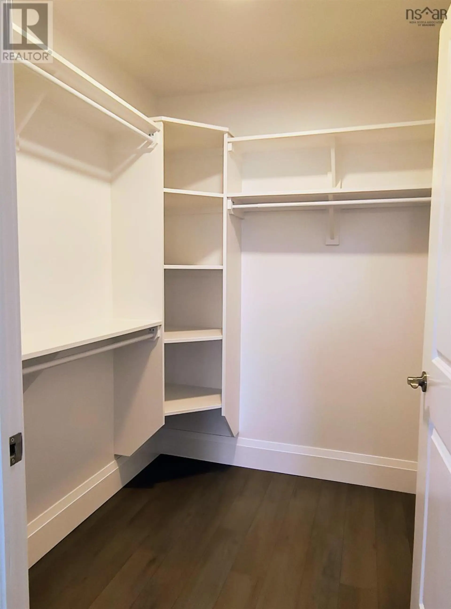 51 Rubys Way - Image 10