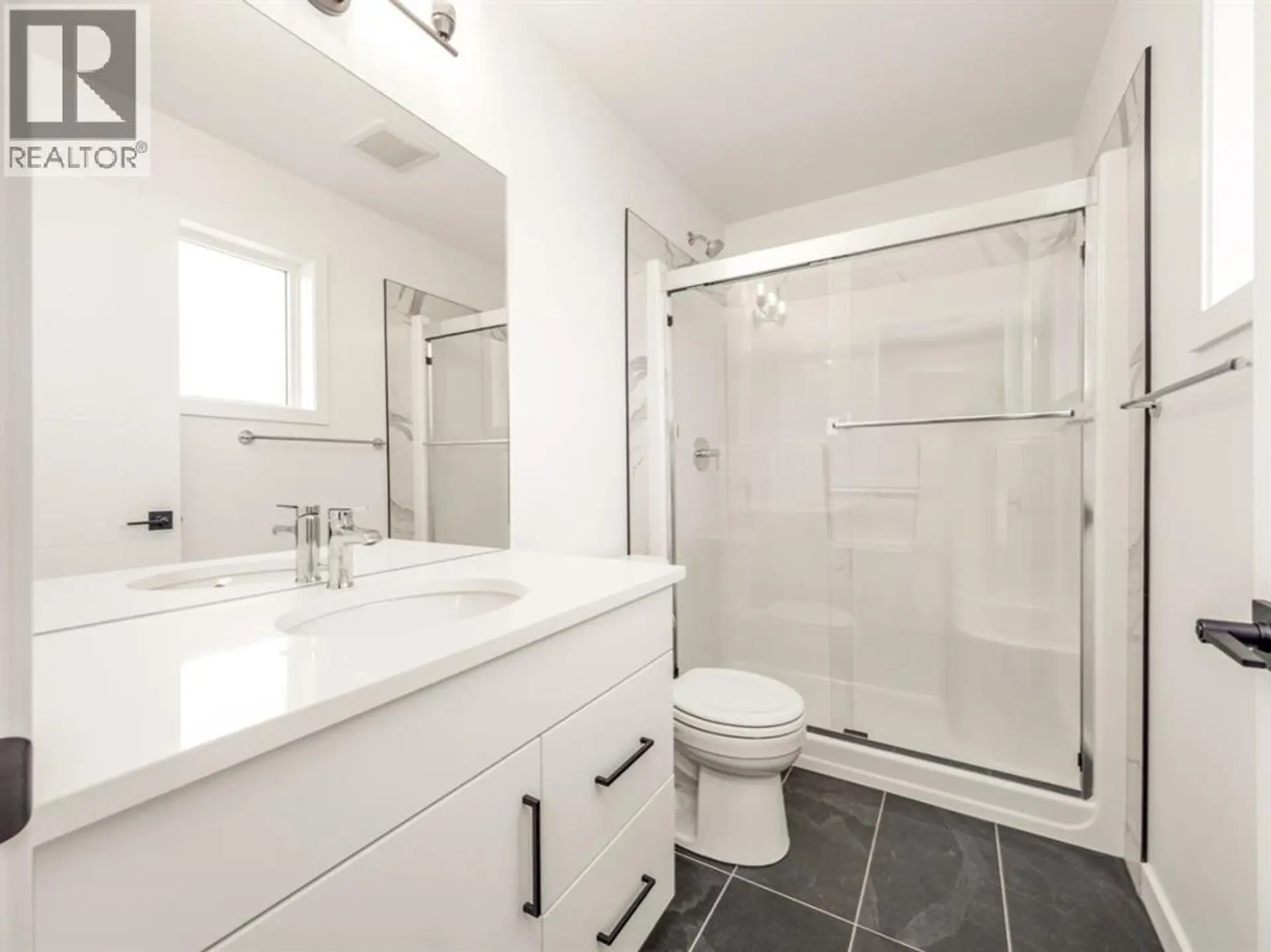 4353 25 Avenue S - Image 15