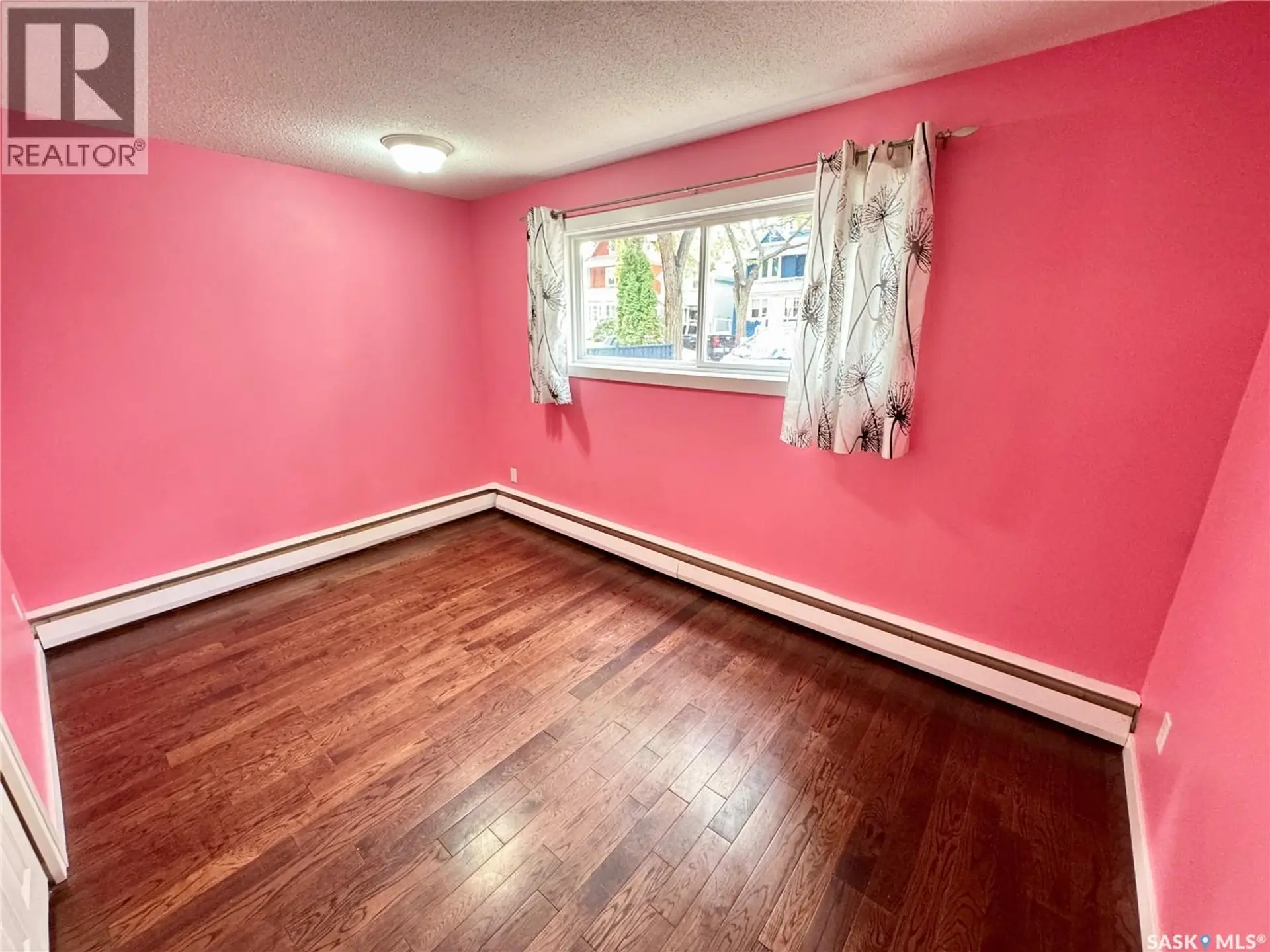 #7 2121 Rae STREET - Image 9