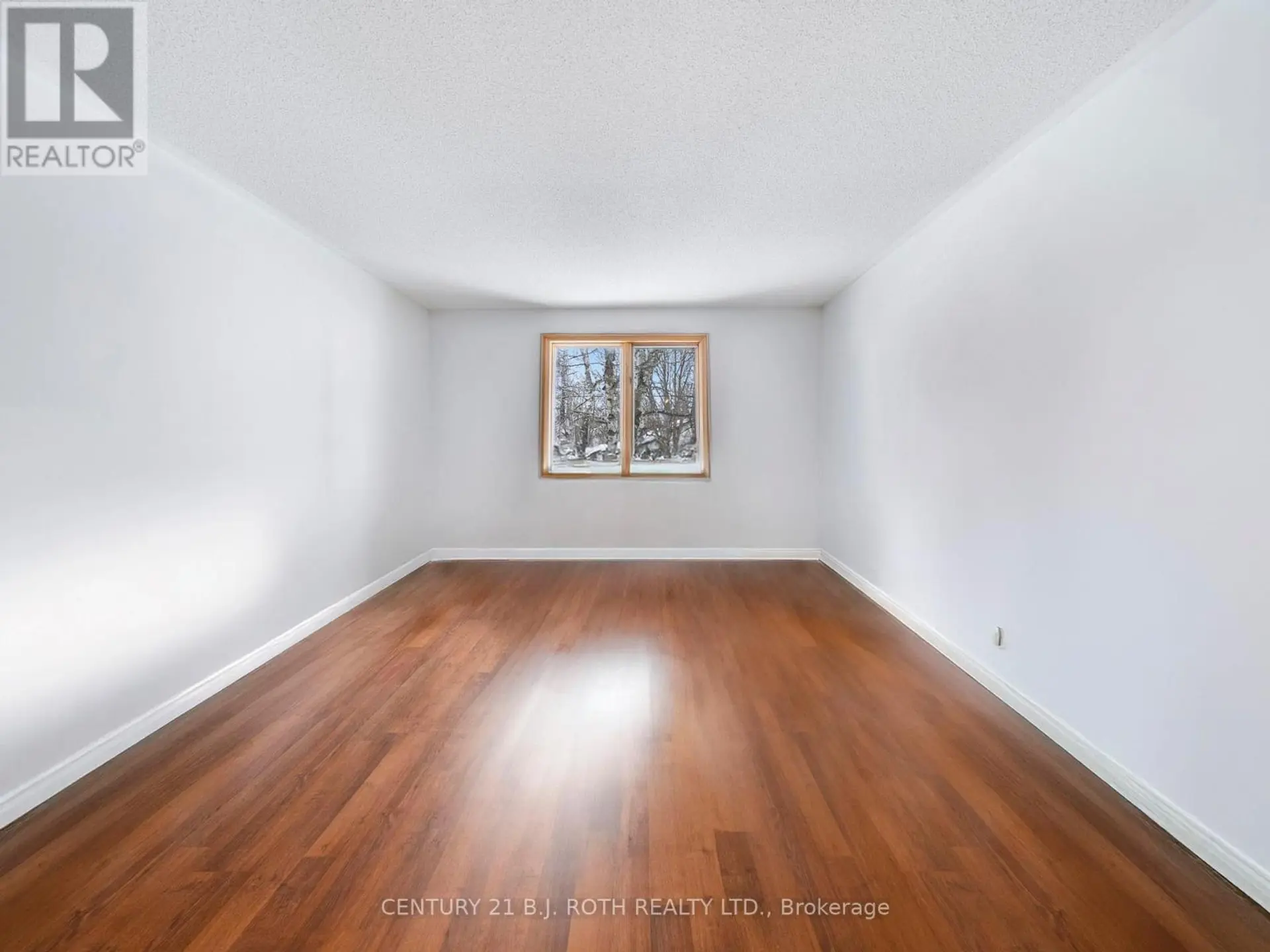 292 MILLARD STREET - Image 4