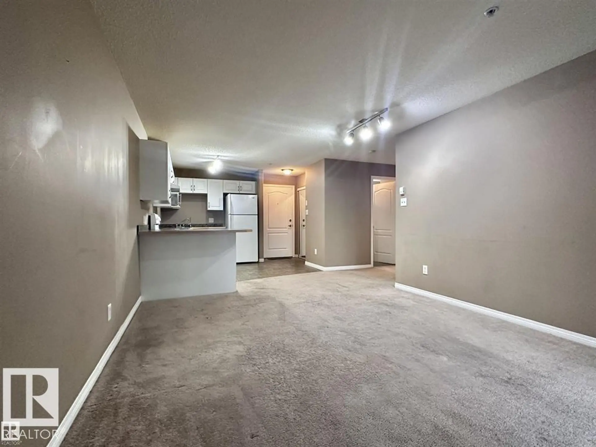 #115 3425 19 ST NW - Image 8