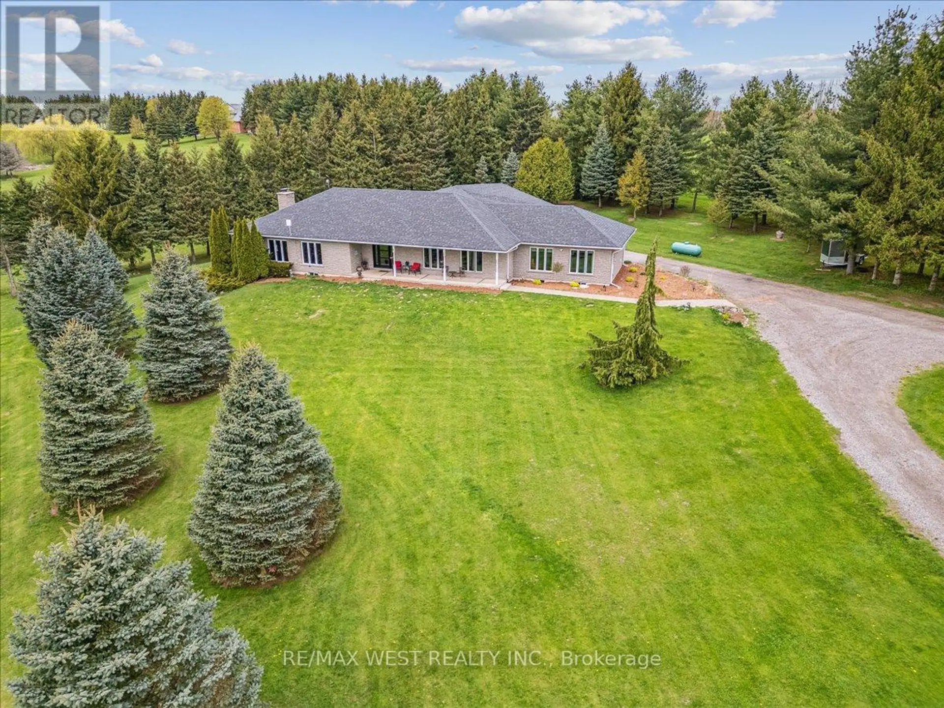 331 MOUNTSBERG ROAD - Image 17