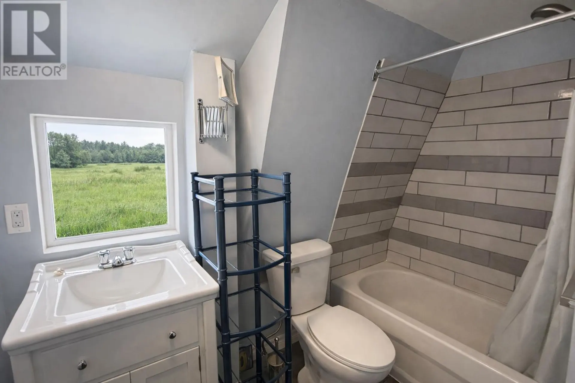 1025 BEAR RIVER Road - Image 11