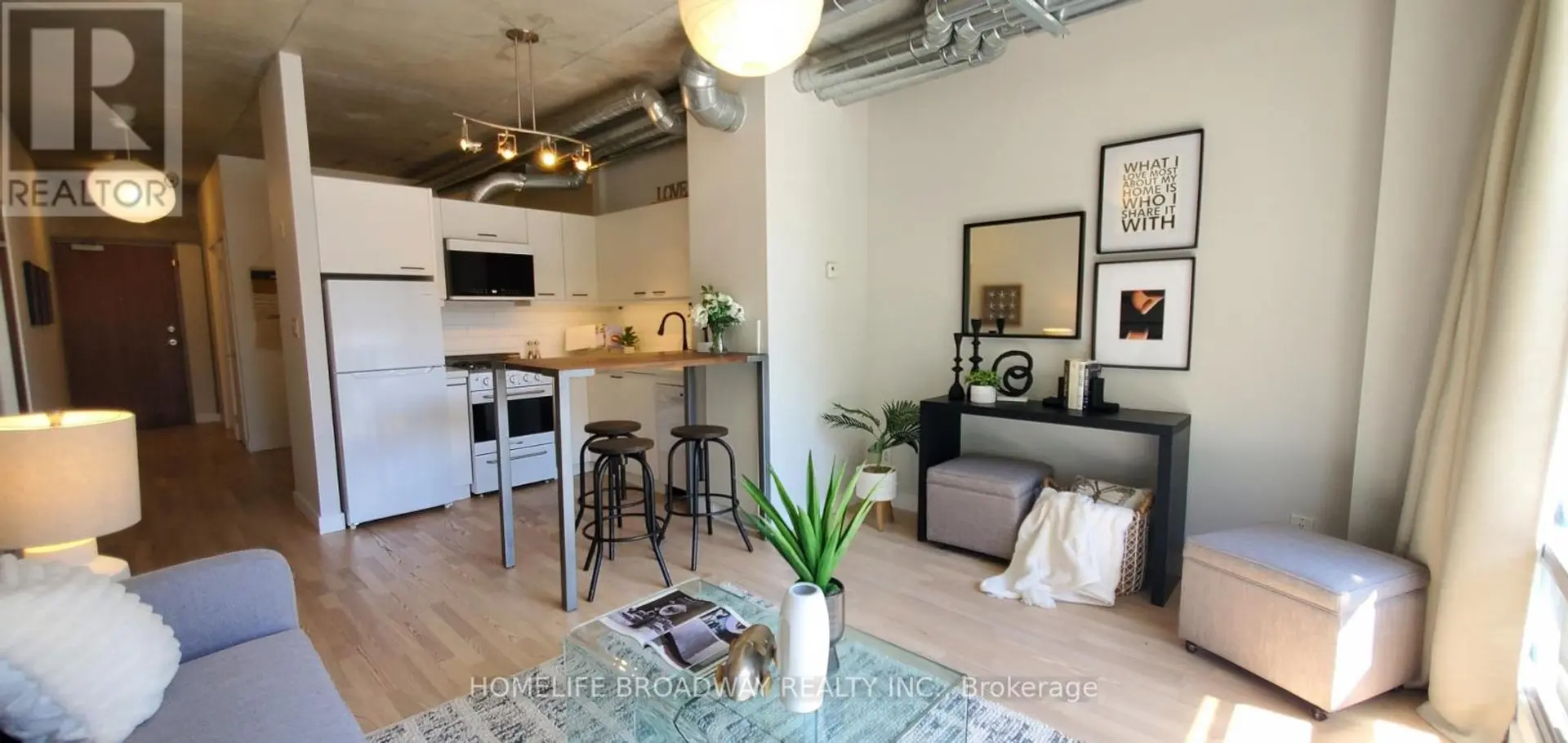 #303 169 JOHN STREET - Image 4