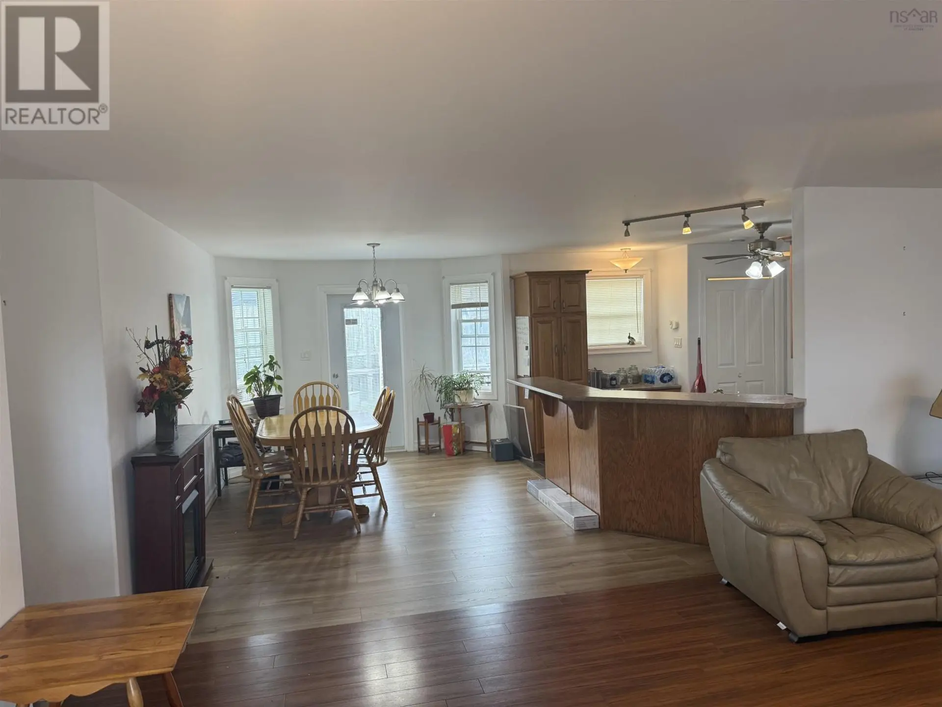 427 Twelfth Street - Image 9