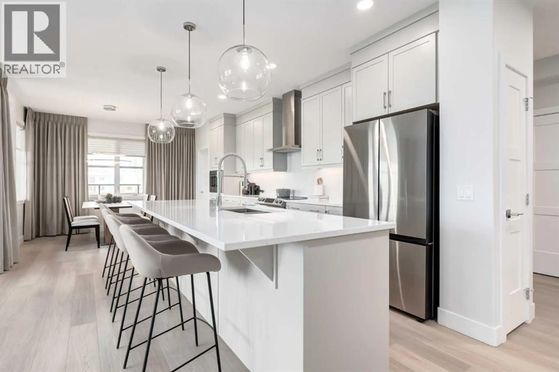 #1307 110 Greenbriar Place NW - Image 1