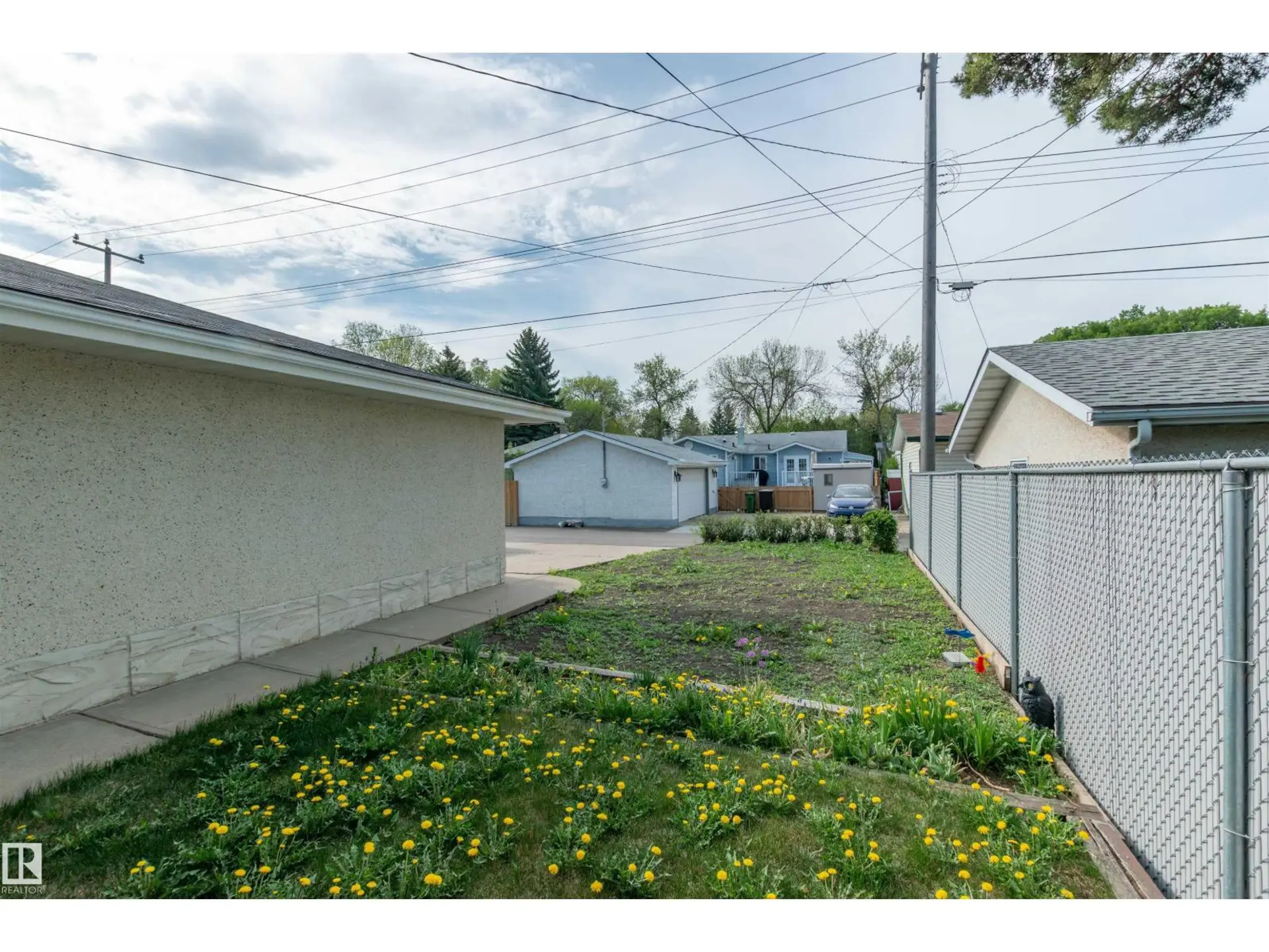 4009 114 AV NW - Image 4