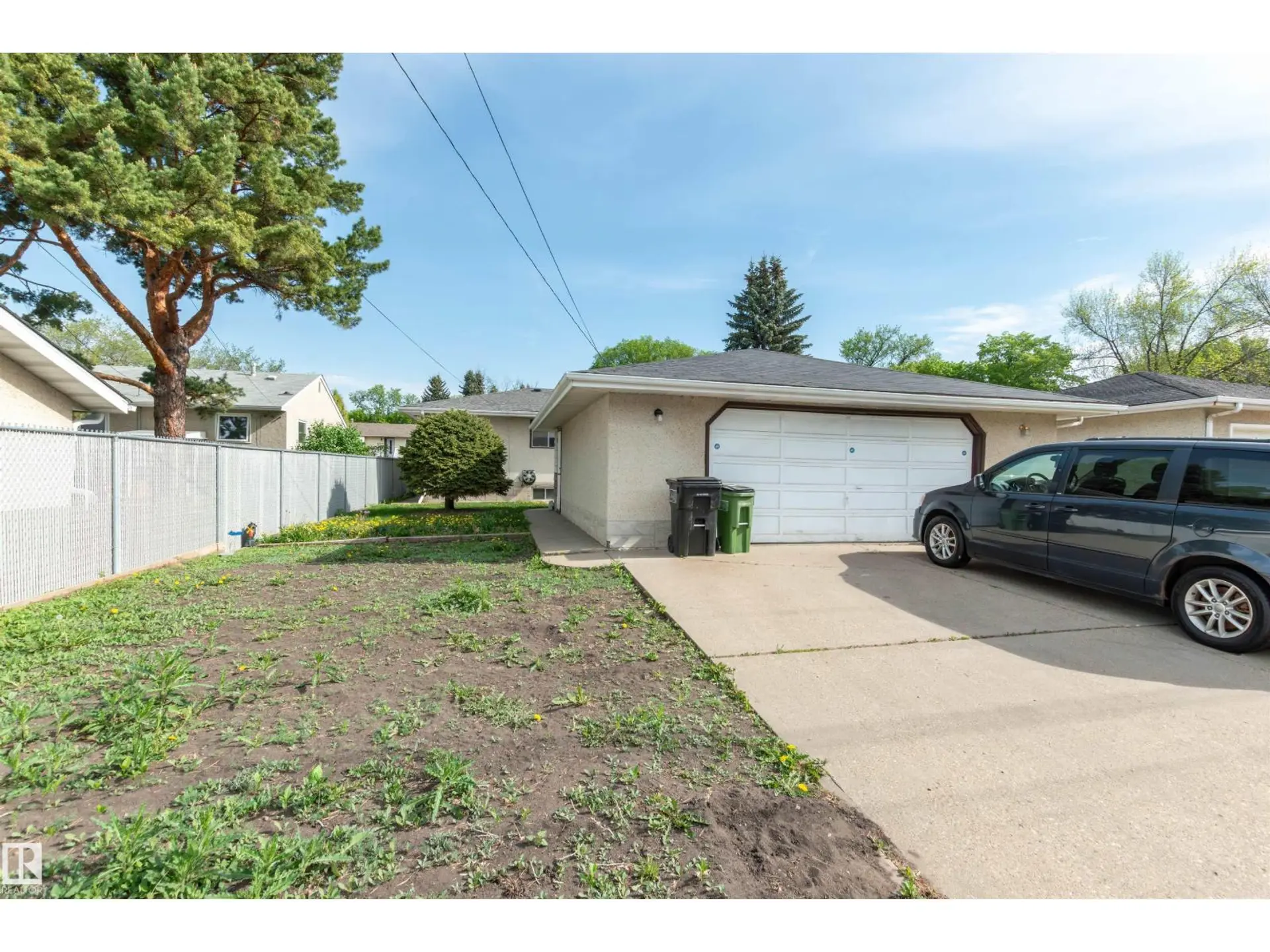 4009 114 AV NW - Image 8