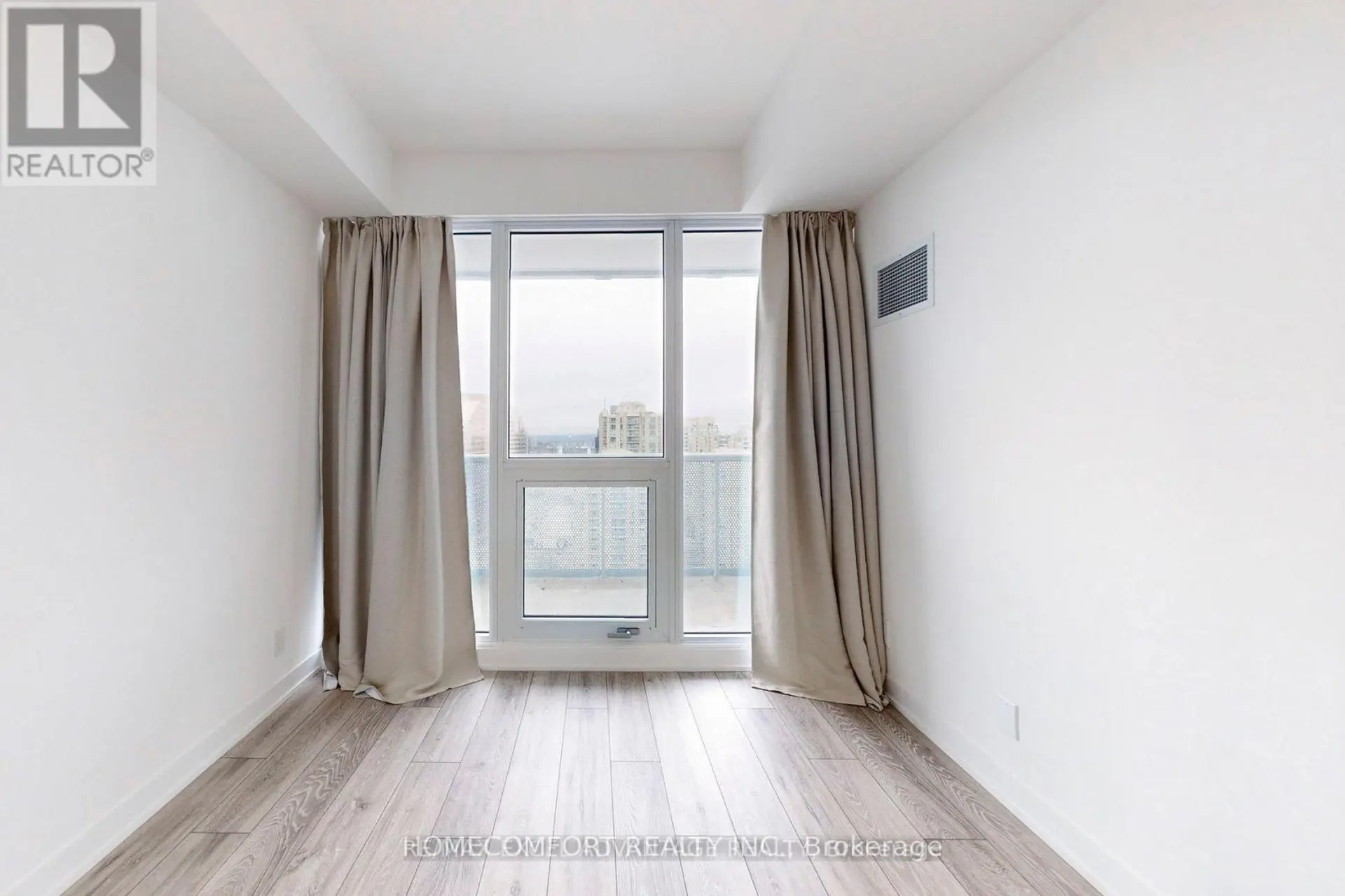 #2205 15 HOLMES AVENUE - Image 3