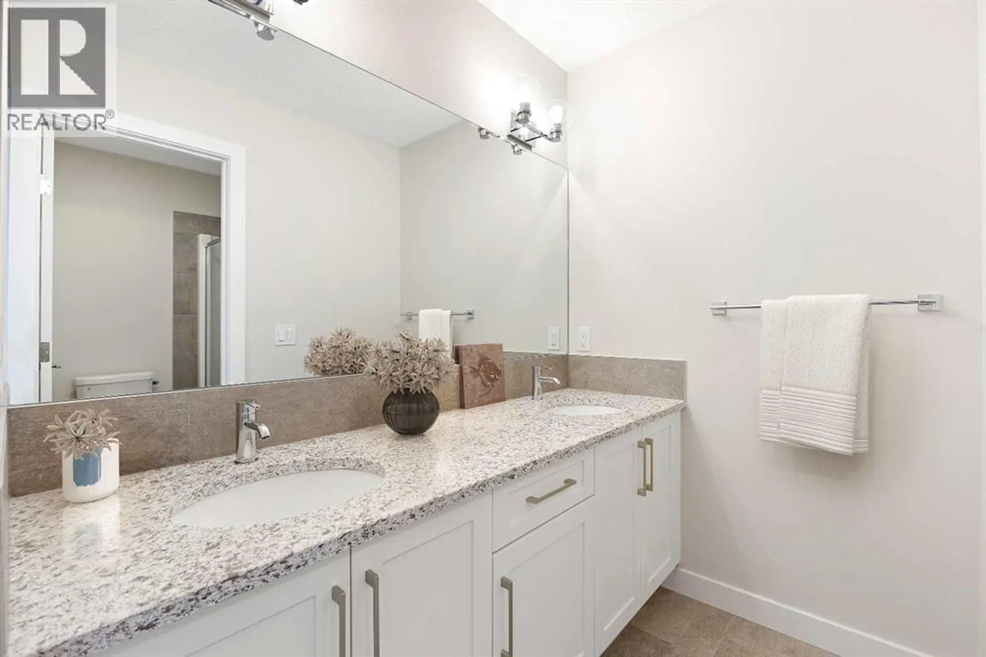 267 Waterford Heights - Image 6