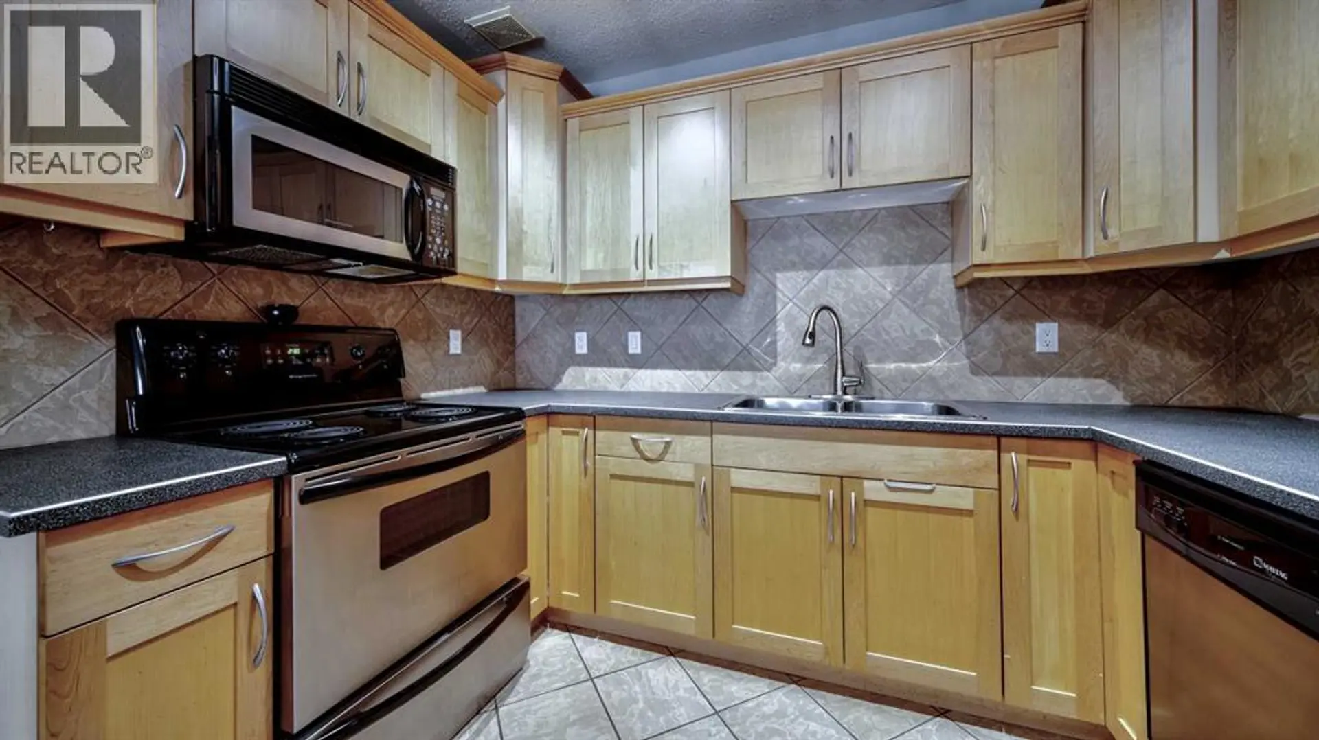 #22 1813 25 Avenue SW - Image 5