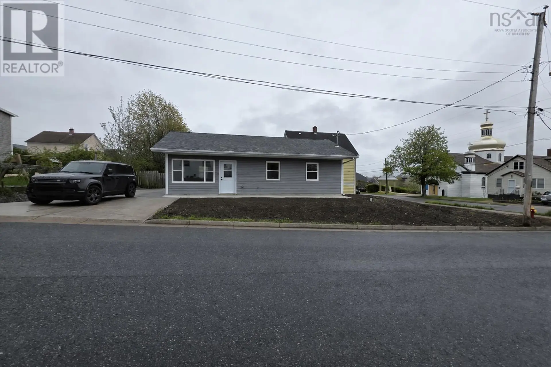 6 South Street - Image 1