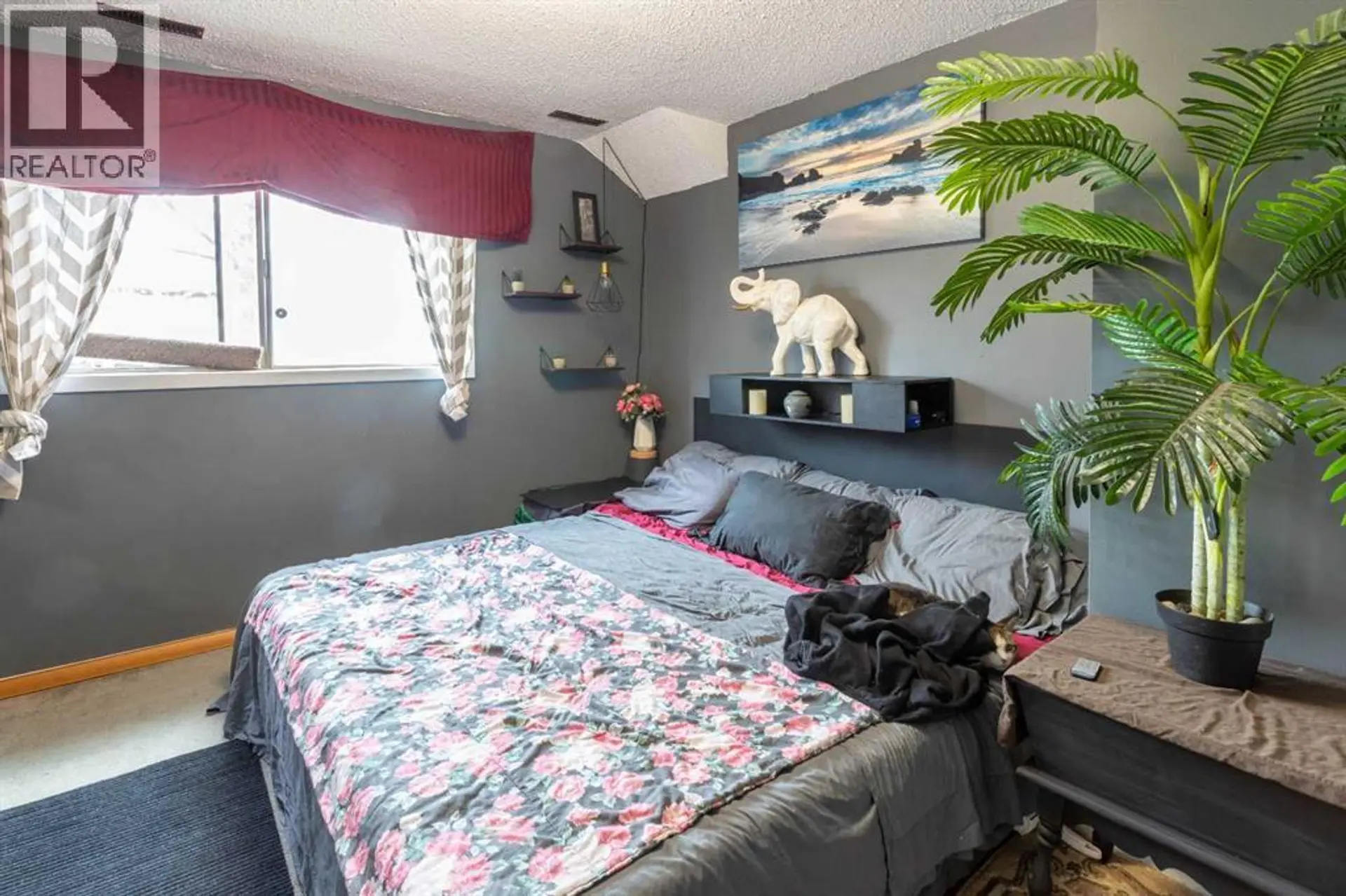 2822 13 Avenue SE - Image 12