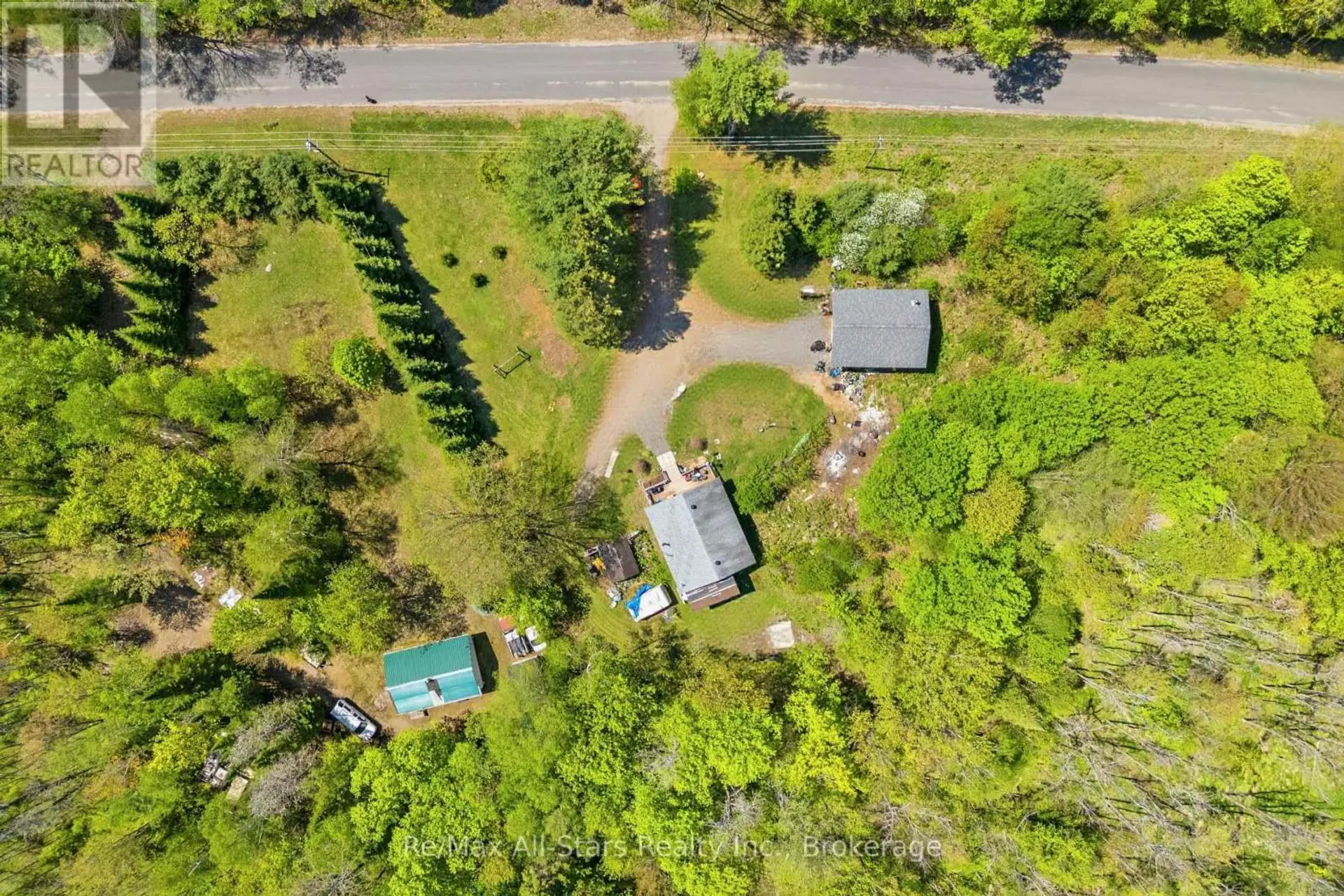 2170 BUCKSLIDE ROAD - Image 2