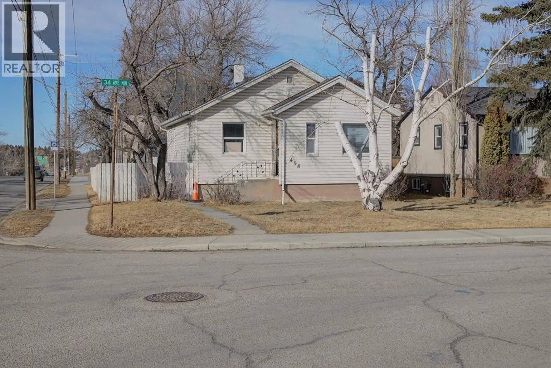 458 34 Avenue NW - Image 3