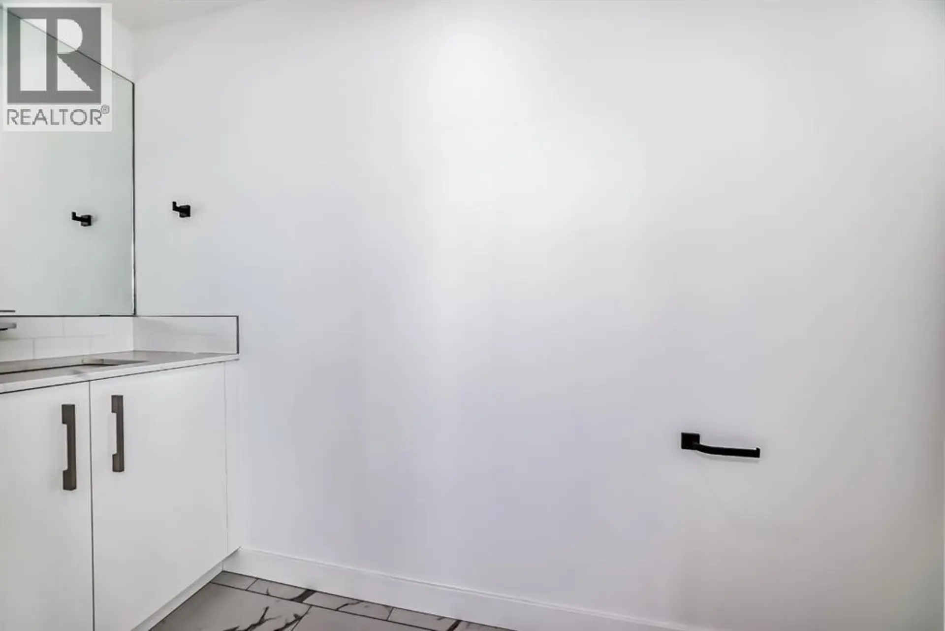 #260 110 18A Street NW - Image 7