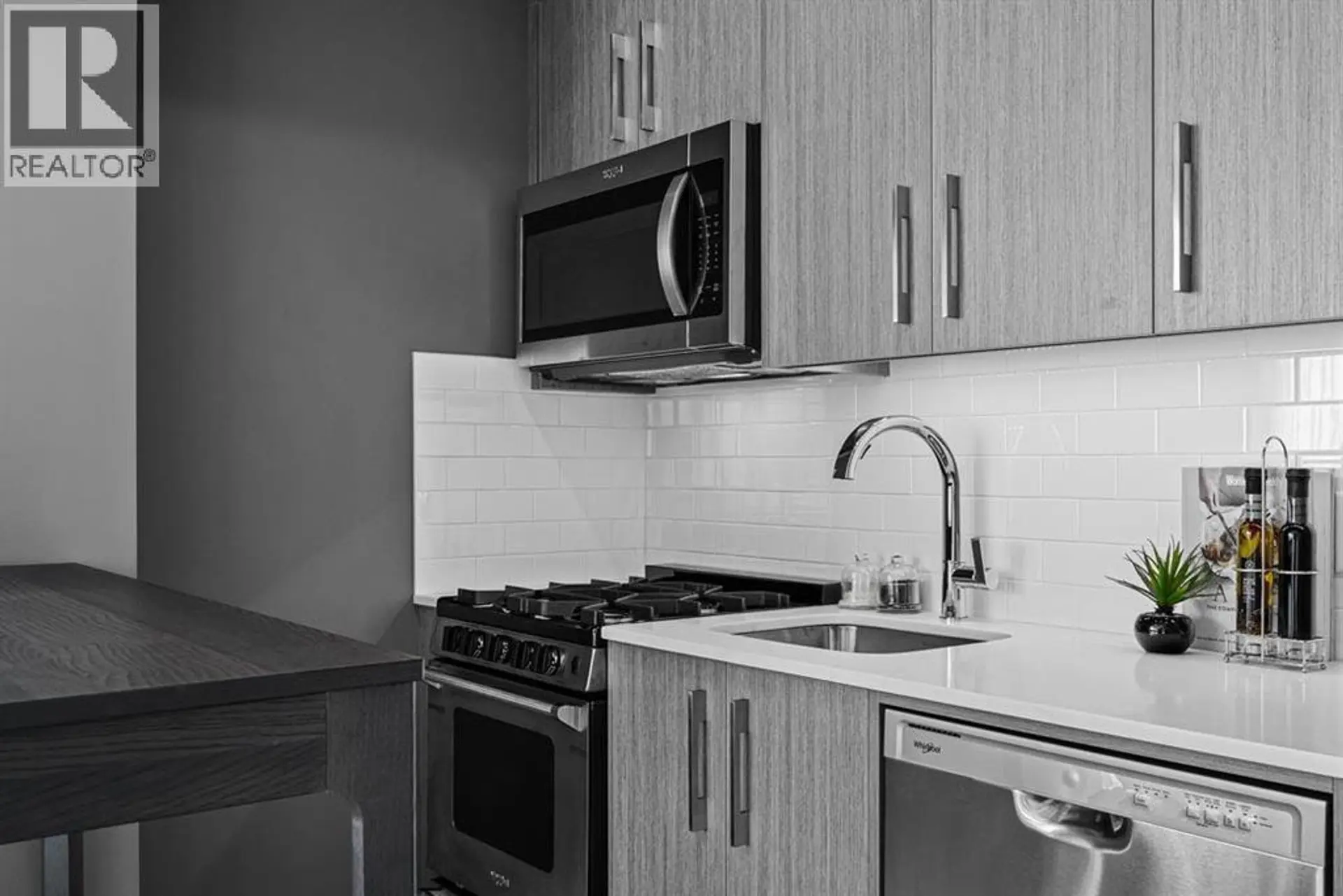 #440 110 18A Street NW - Image 3