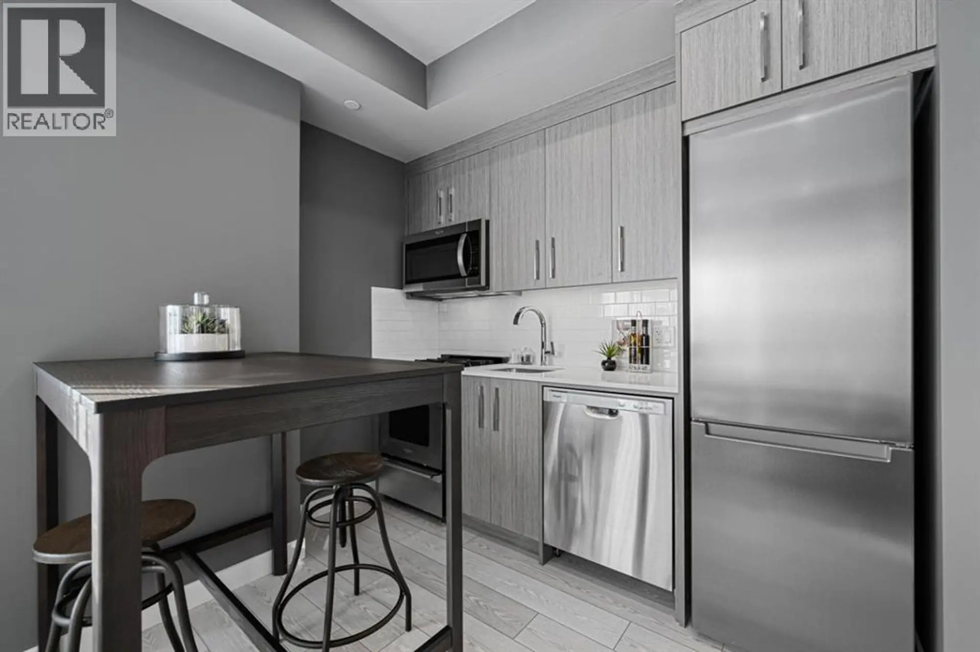 #235 110 18A Street NW - Image 2