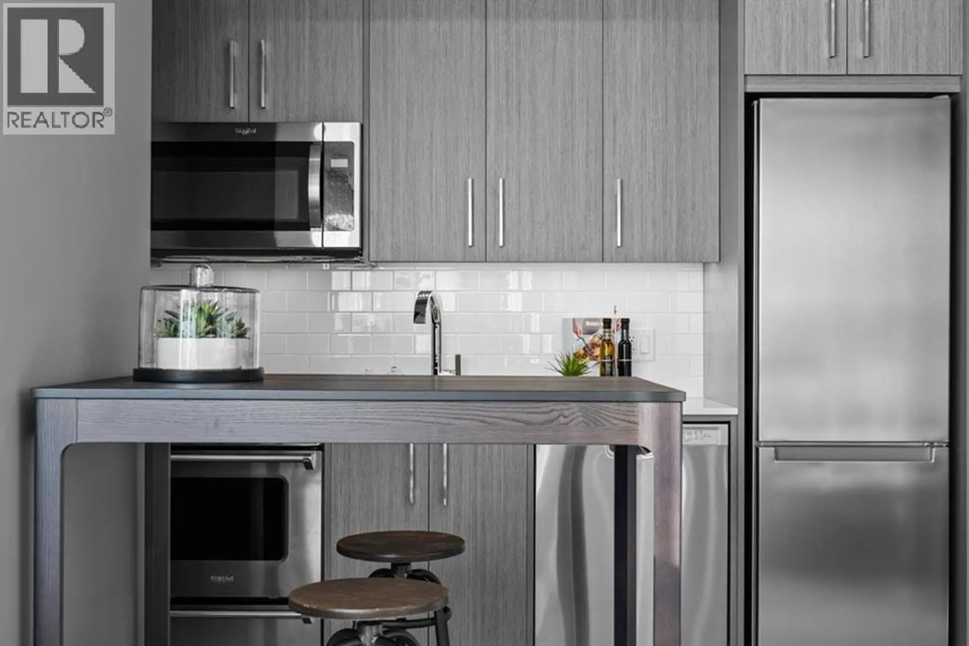 #235 110 18A Street NW - Image 4
