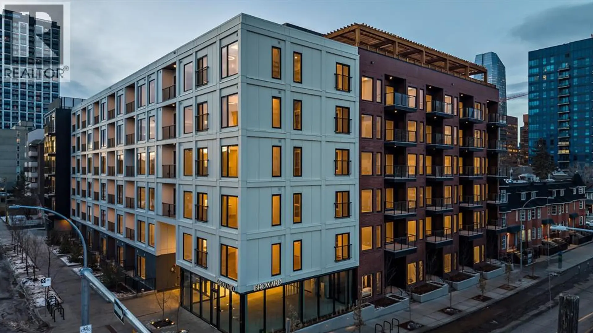 #516 310 15 Avenue SW - Image 1