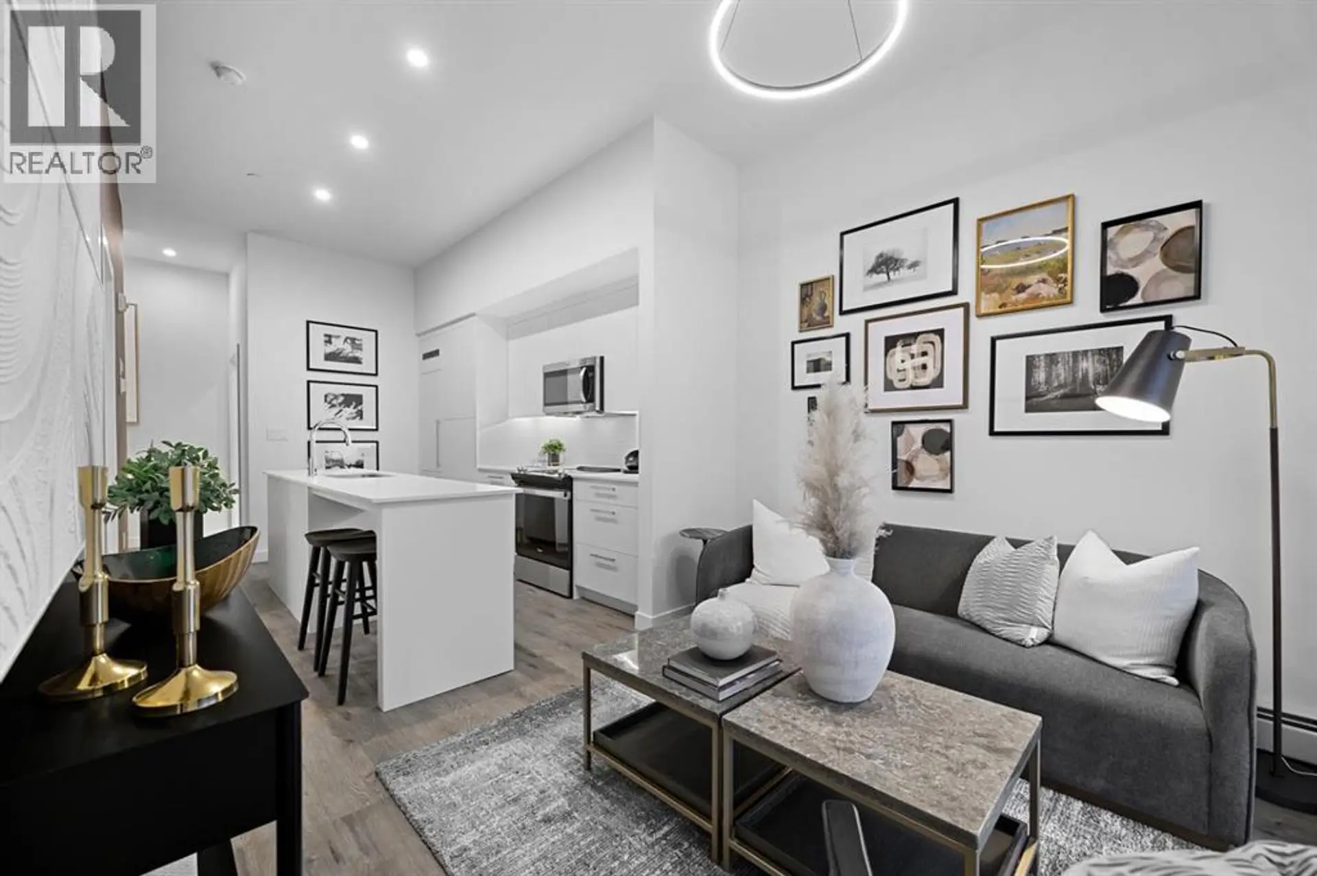 #516 310 15 Avenue SW - Image 8