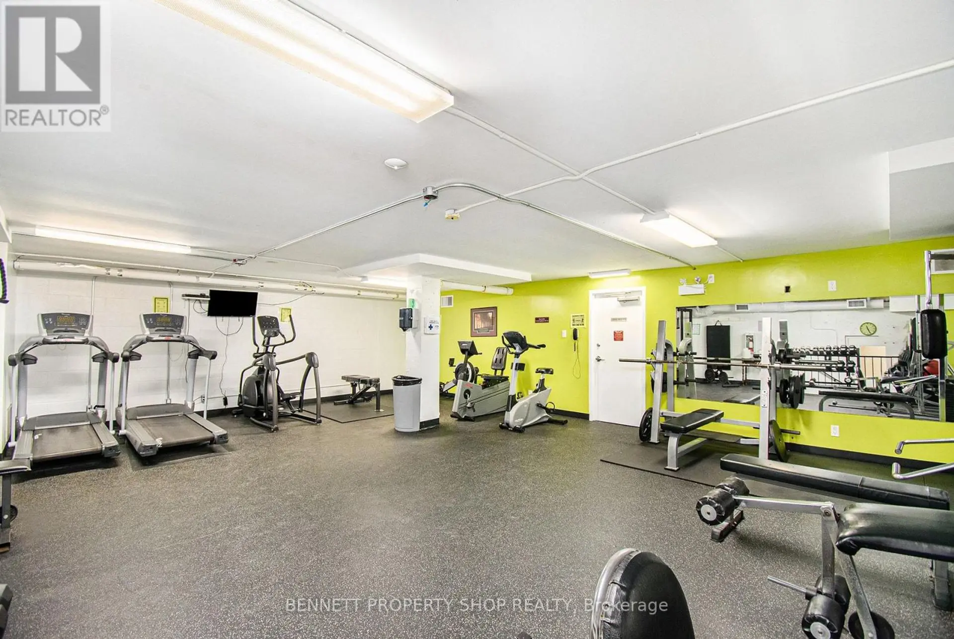 #409 2625 REGINA STREET - Image 14
