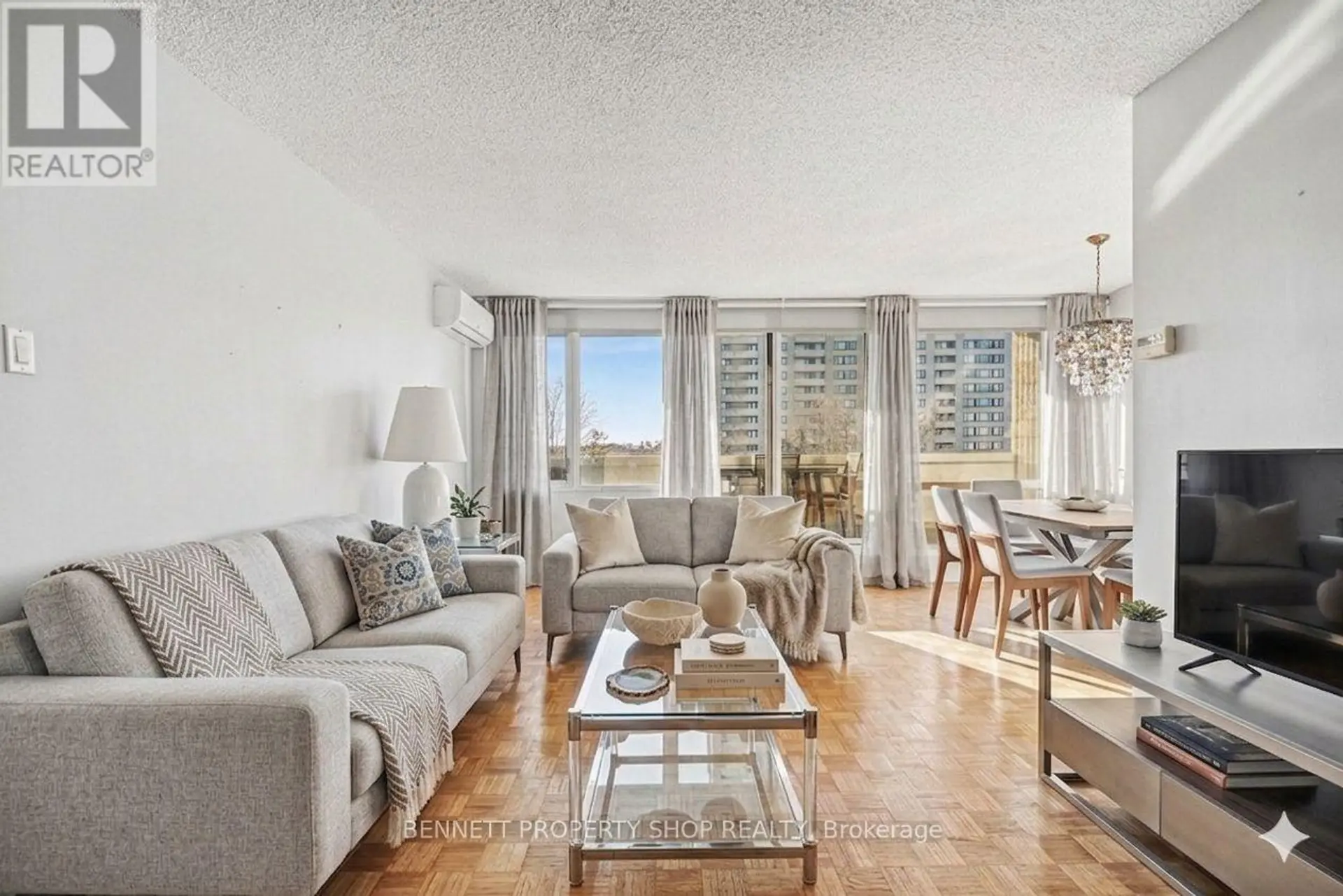 #409 2625 REGINA STREET - Image 2