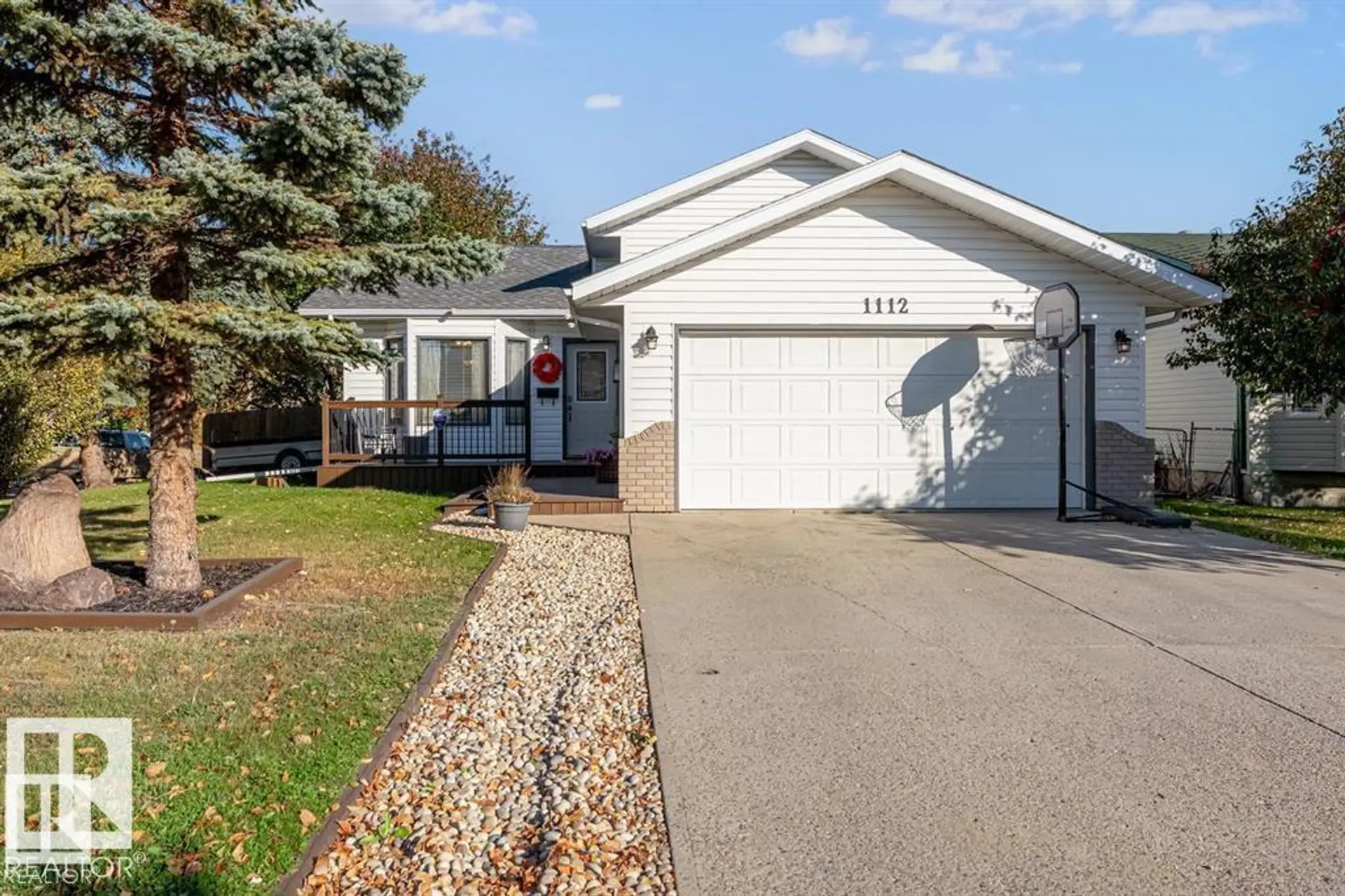 1112 13 AV - Image 1