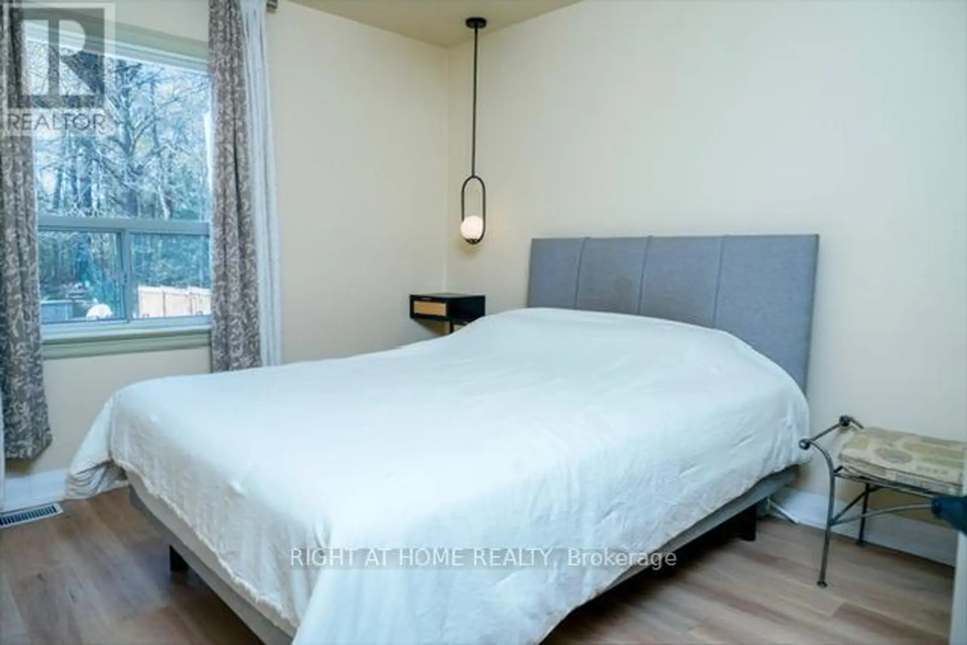 148 GLEN ALBERT DRIVE - Image 10